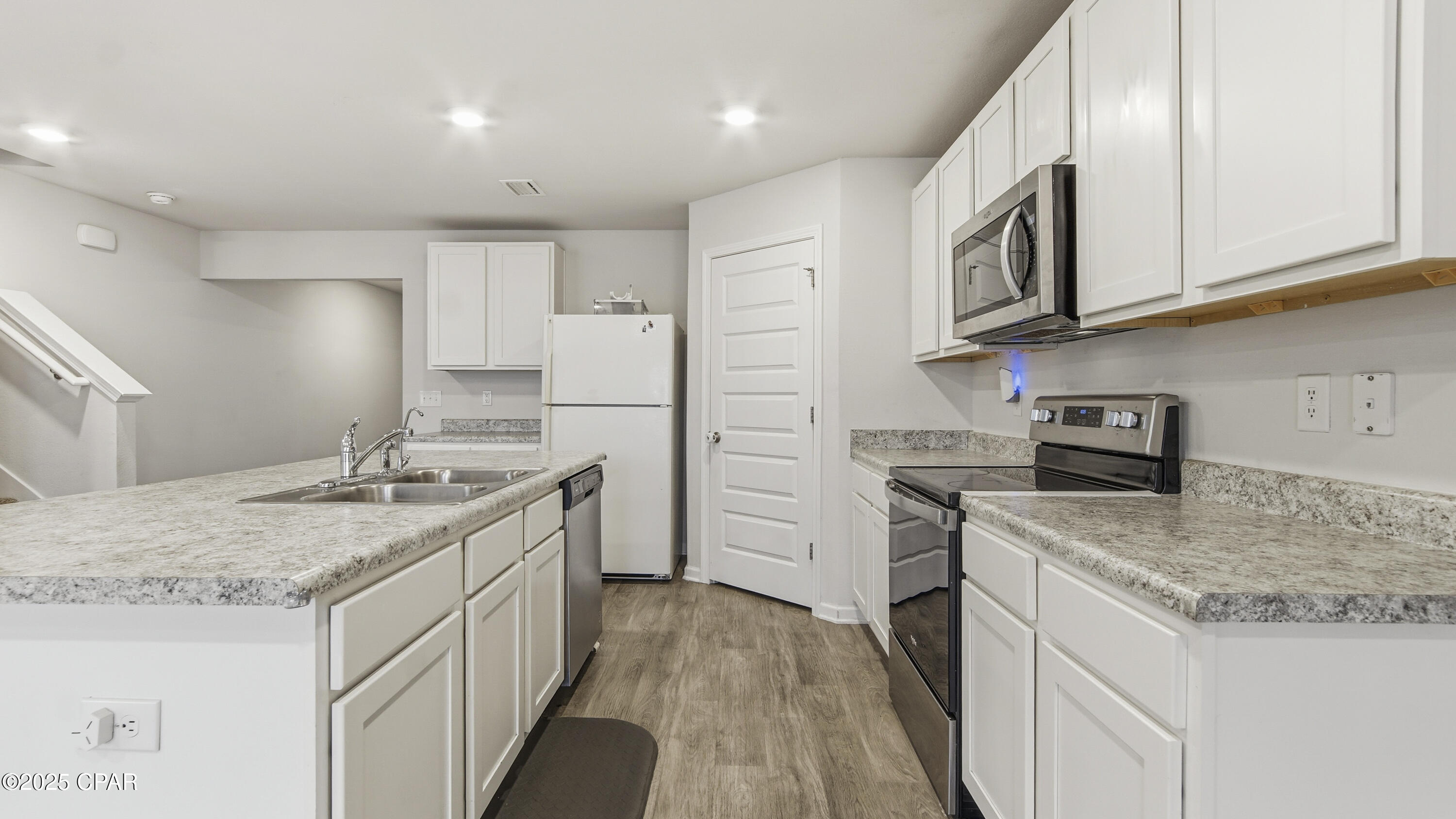 Cedepovn0bynla0zcpjwtykunkzkygvu0xlbkspkq9q