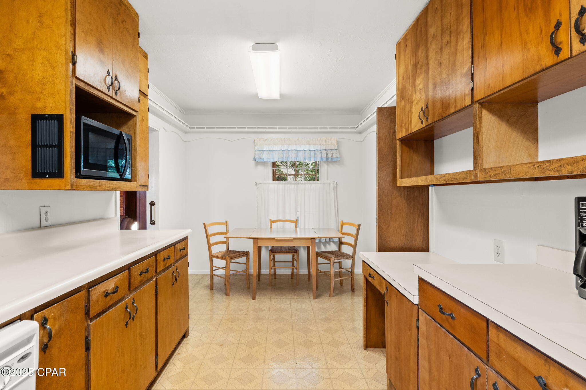 Image 15 For 313 Macarthur Avenue