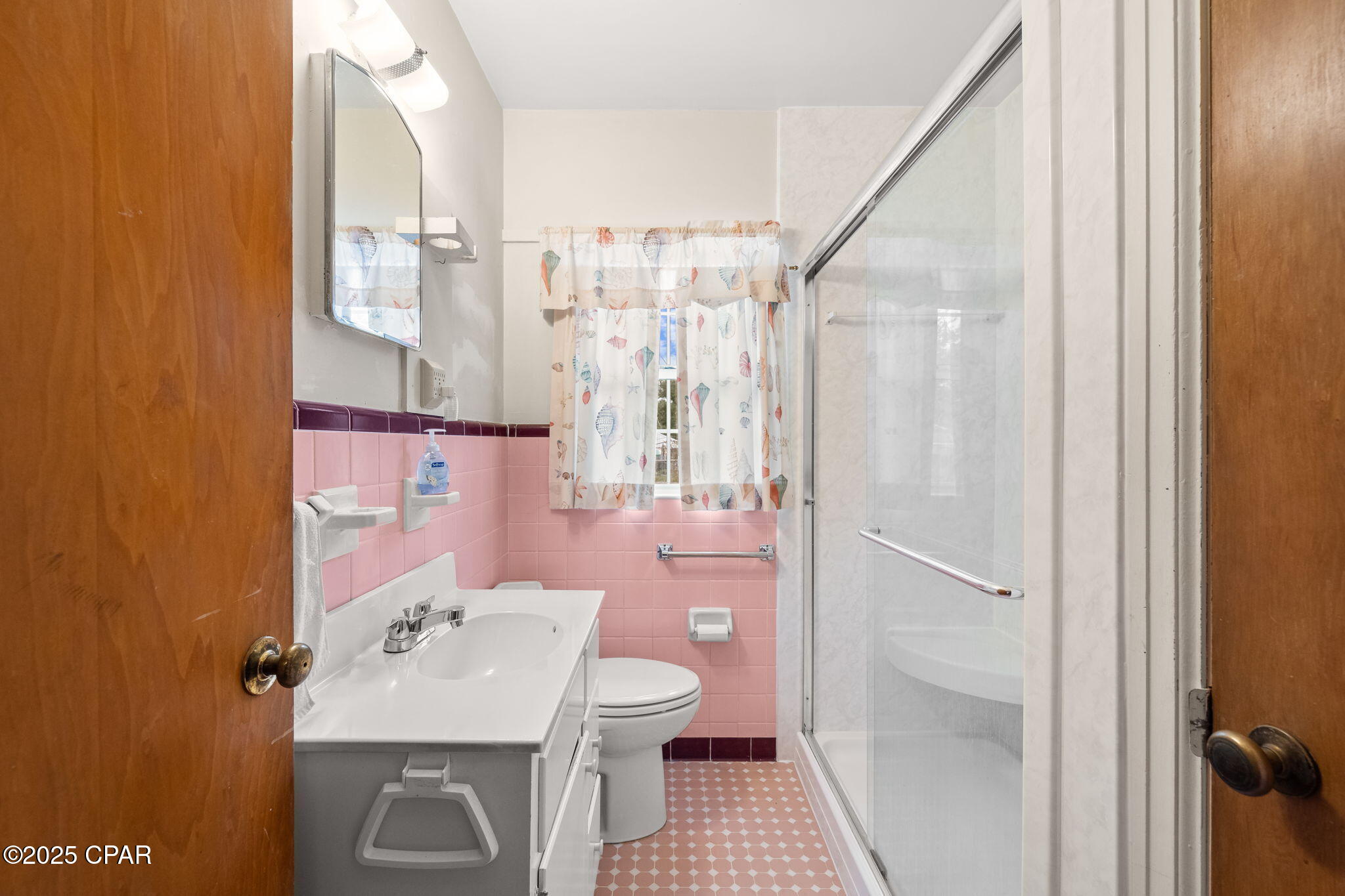 Image 28 For 313 Macarthur Avenue