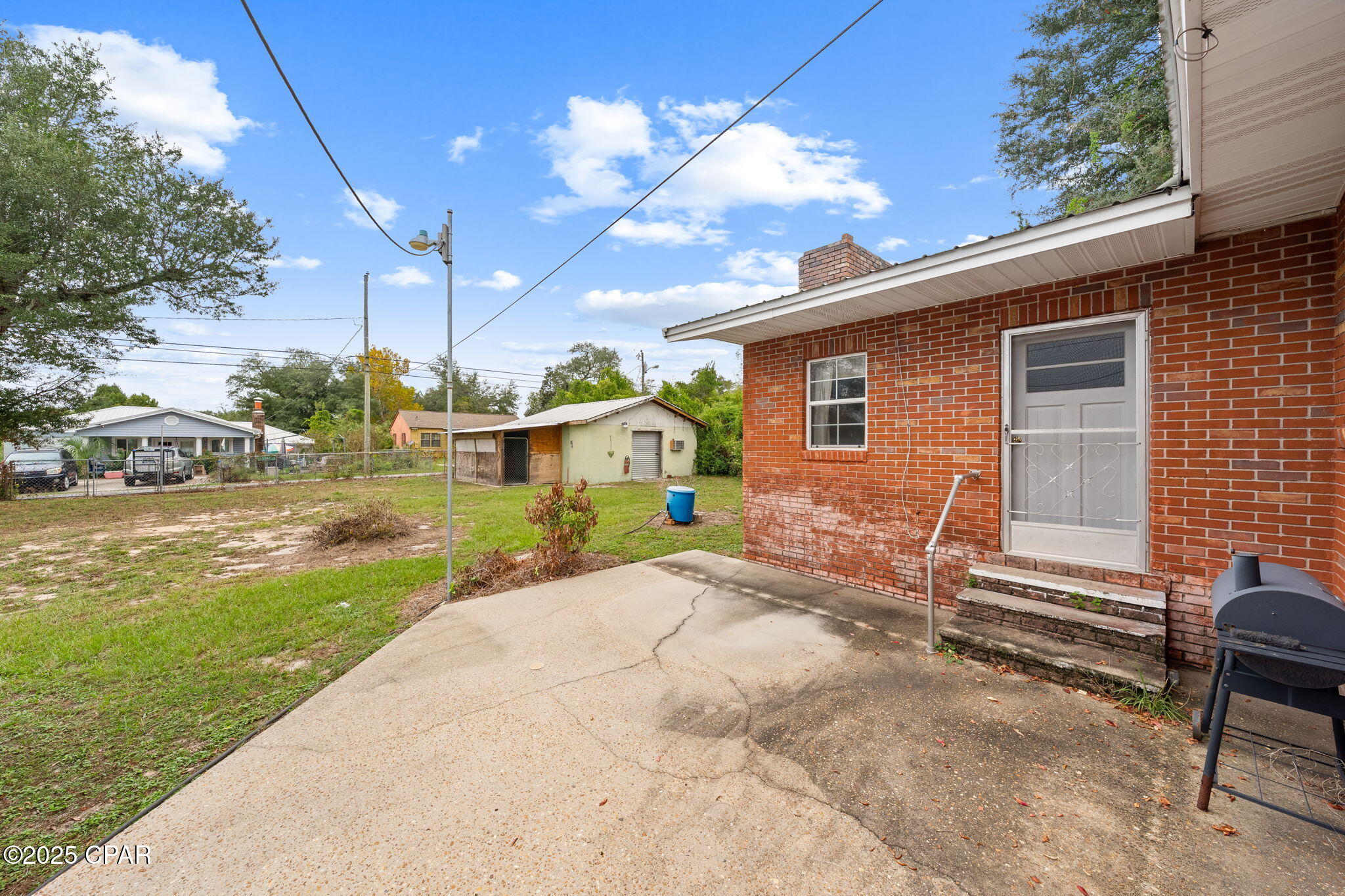 Image 36 For 313 Macarthur Avenue