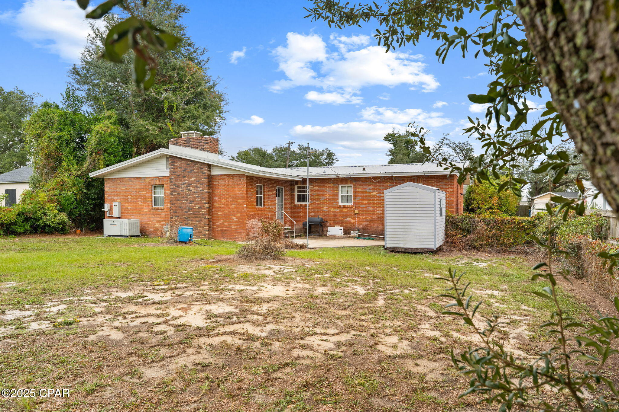 Image 40 For 313 Macarthur Avenue