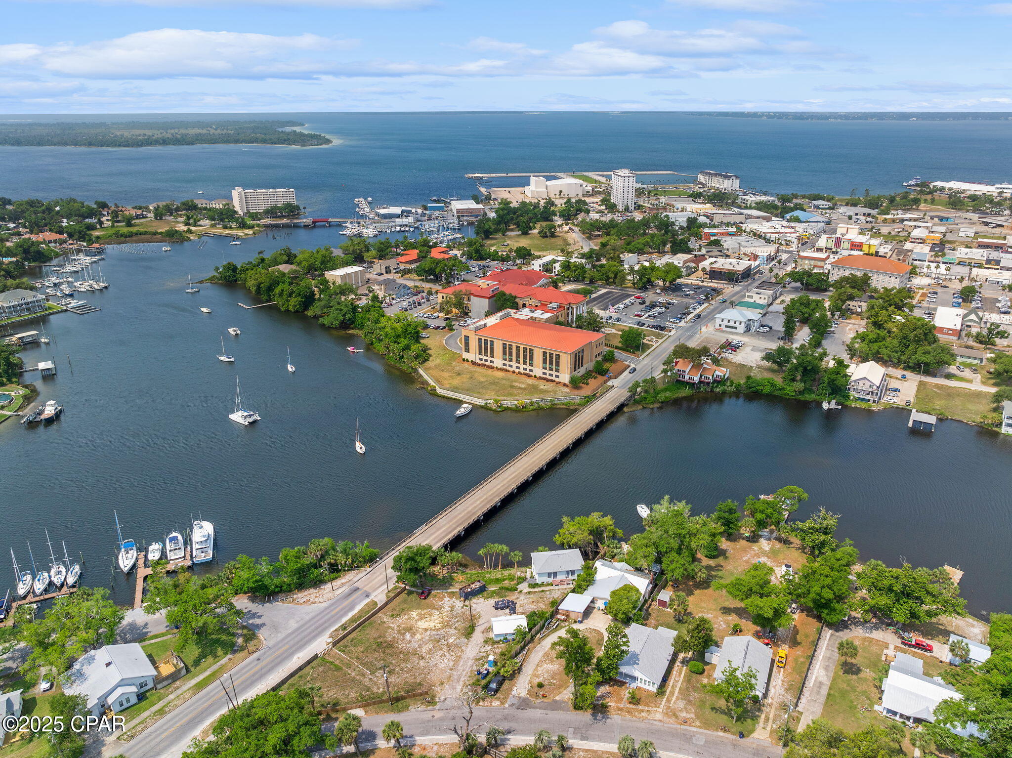 Image 56 For 313 Macarthur Avenue