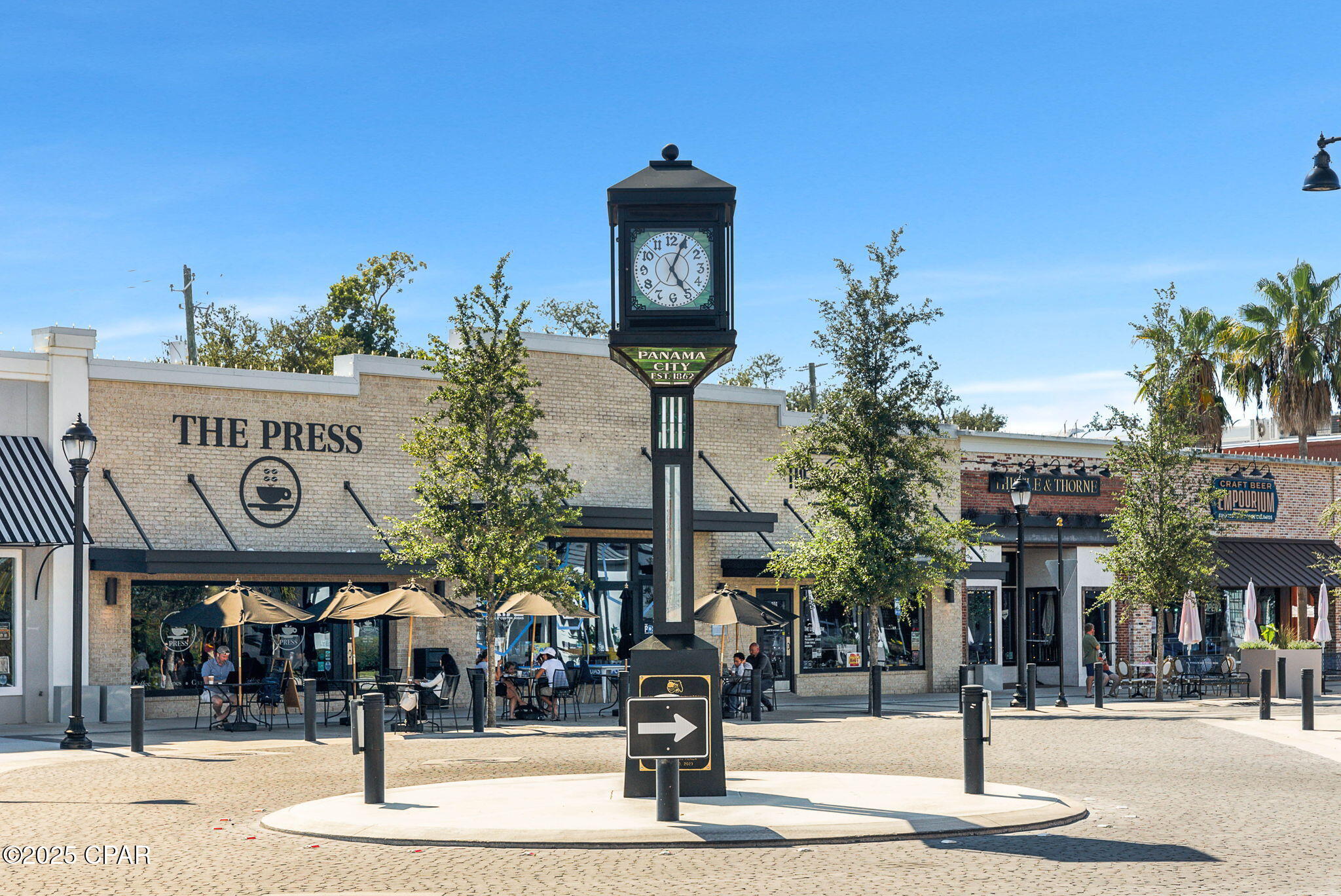 Image 60 For 313 Macarthur Avenue