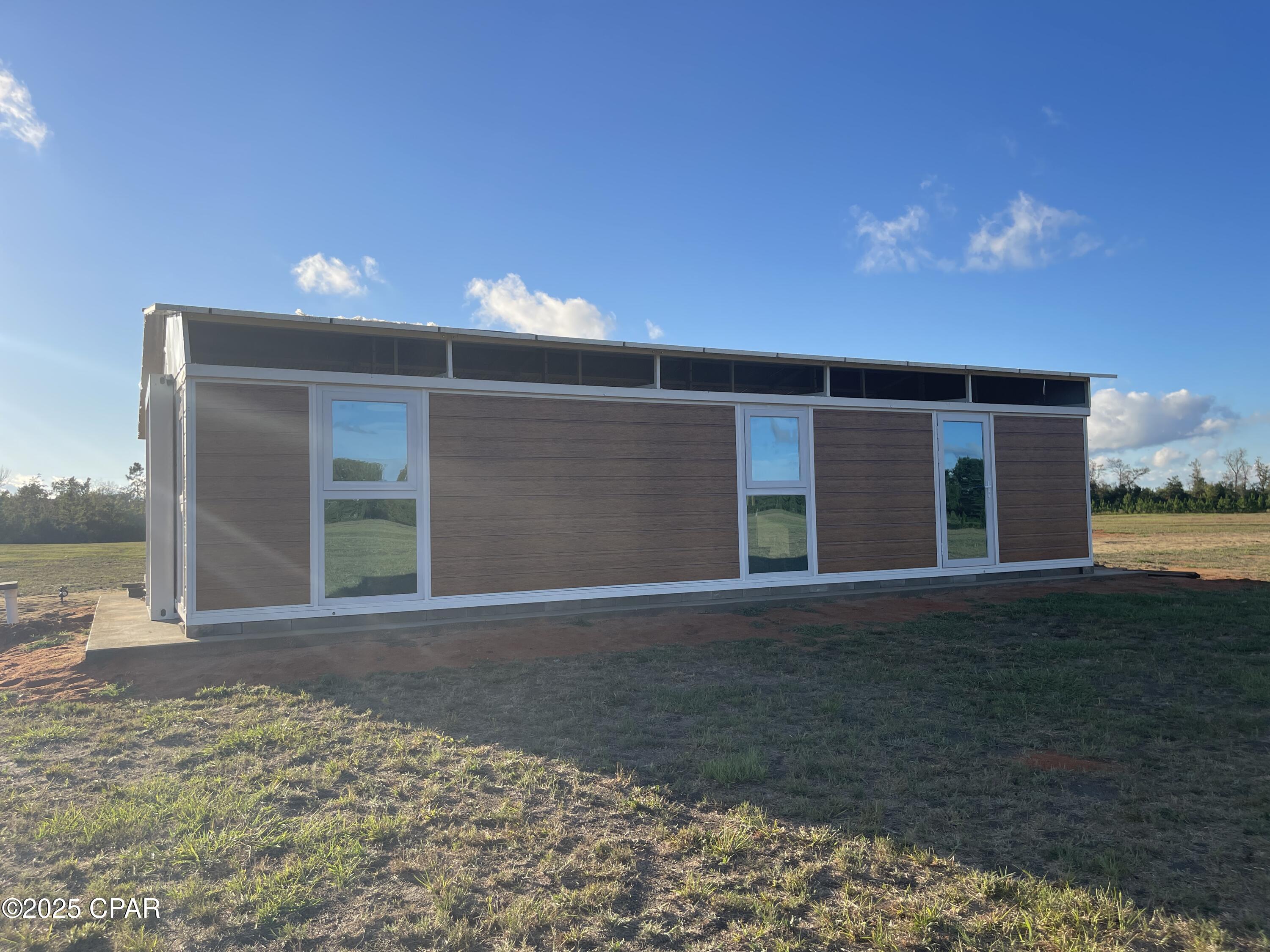 U1fp5 Qmma7oomsqos6rnxaycgxljnzcfyfcfrvff0o