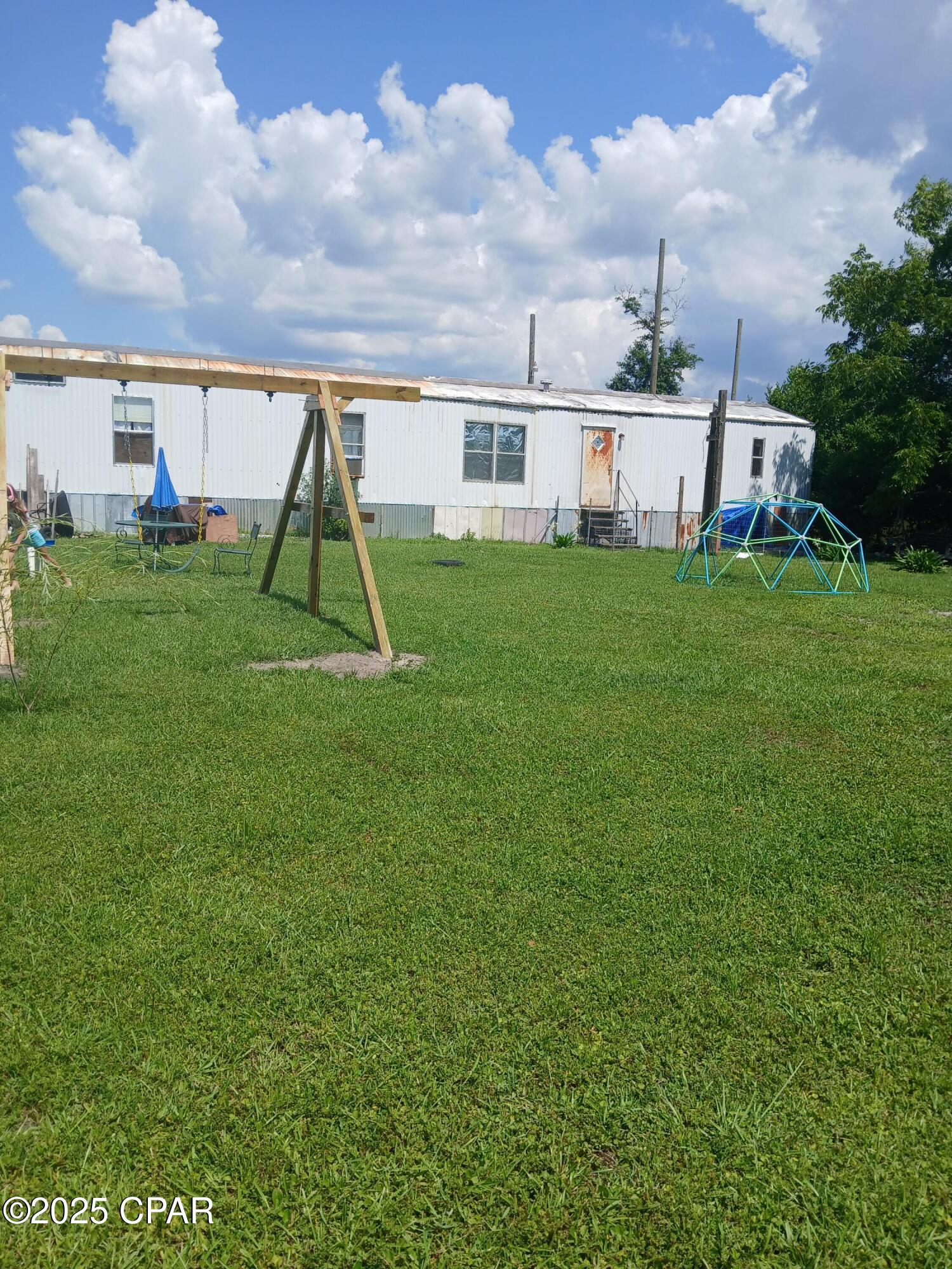 Image 13 For 421 Gay Avenue