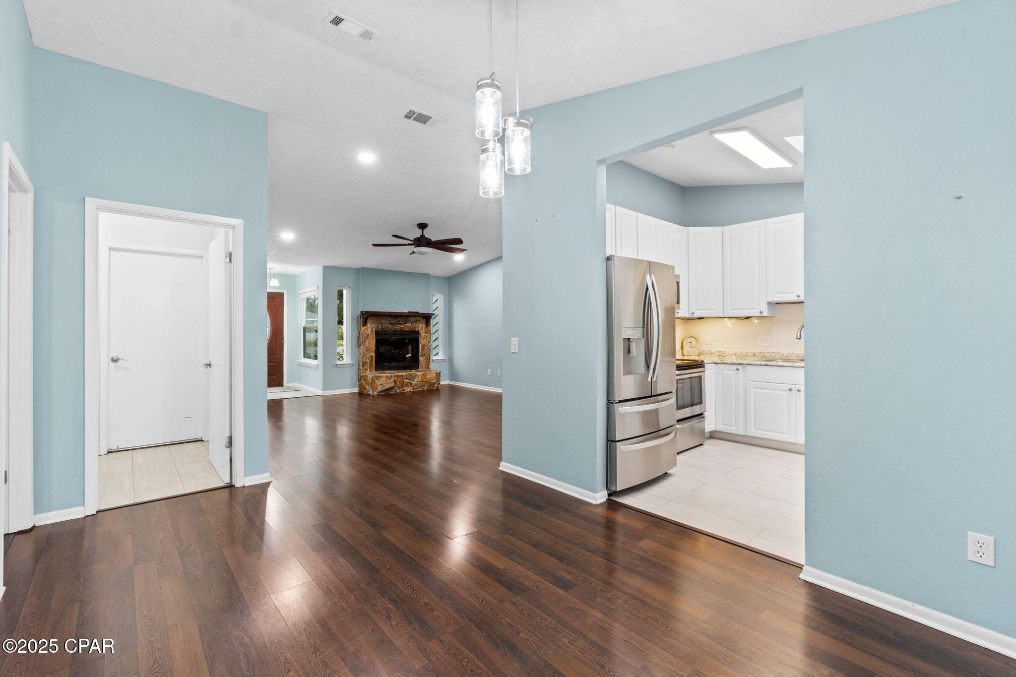 Scyffjhsrnsqmuyn7zcdcel4ijphu_duivrvrwiubje