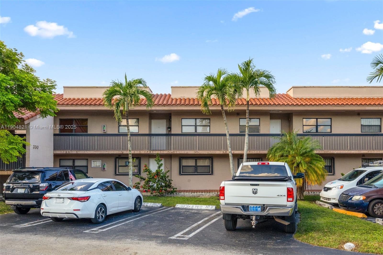 Park Lake Vilg Condo Phs