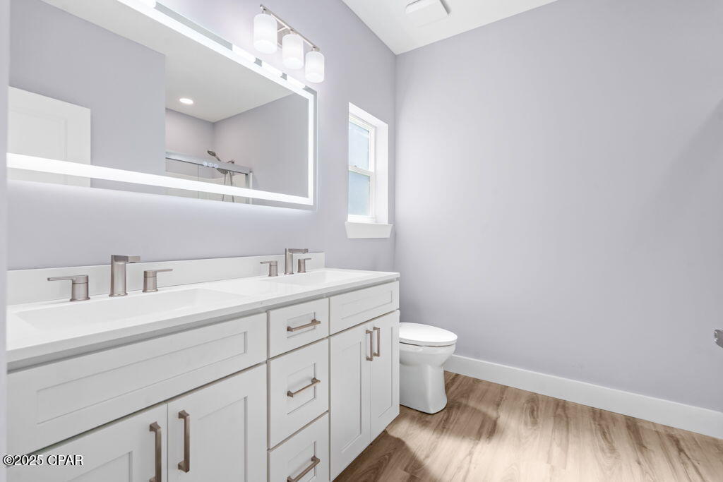 Image 26 For 724 Sheffield Avenue