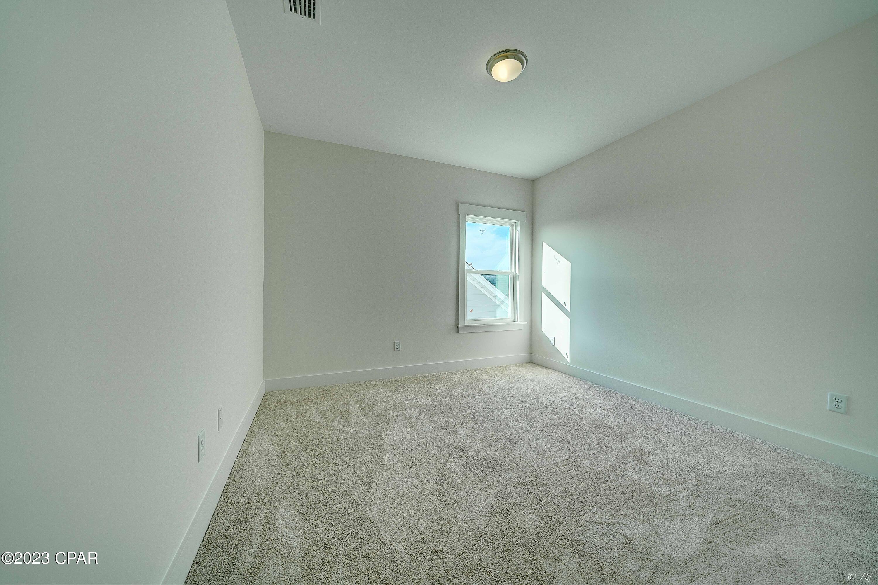 Vakpw0aoq6iudykvkdwmeymrg4l1i1nfzpkyg1mctx8