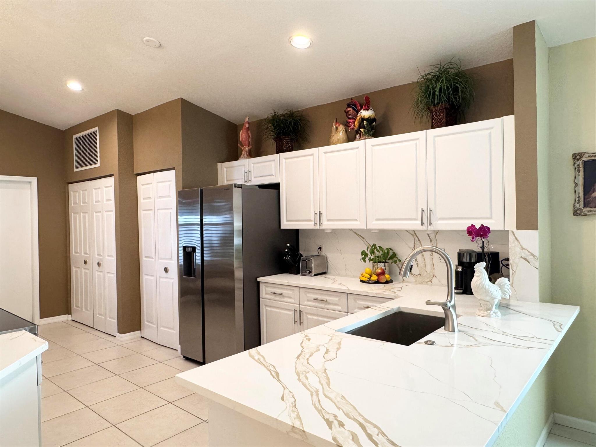 7687 Cherry Blossom Street