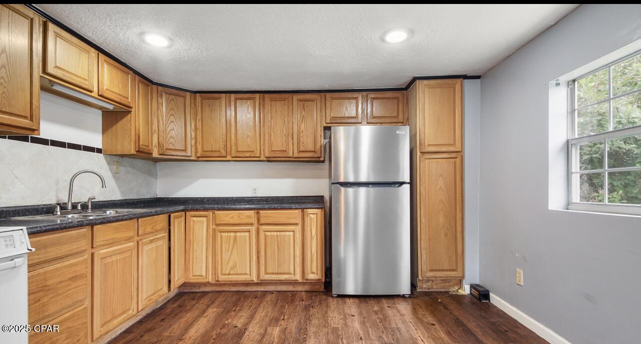 E4yuwznr_ky0topbia65hglasyfgkyvlsprnyxcz9hy