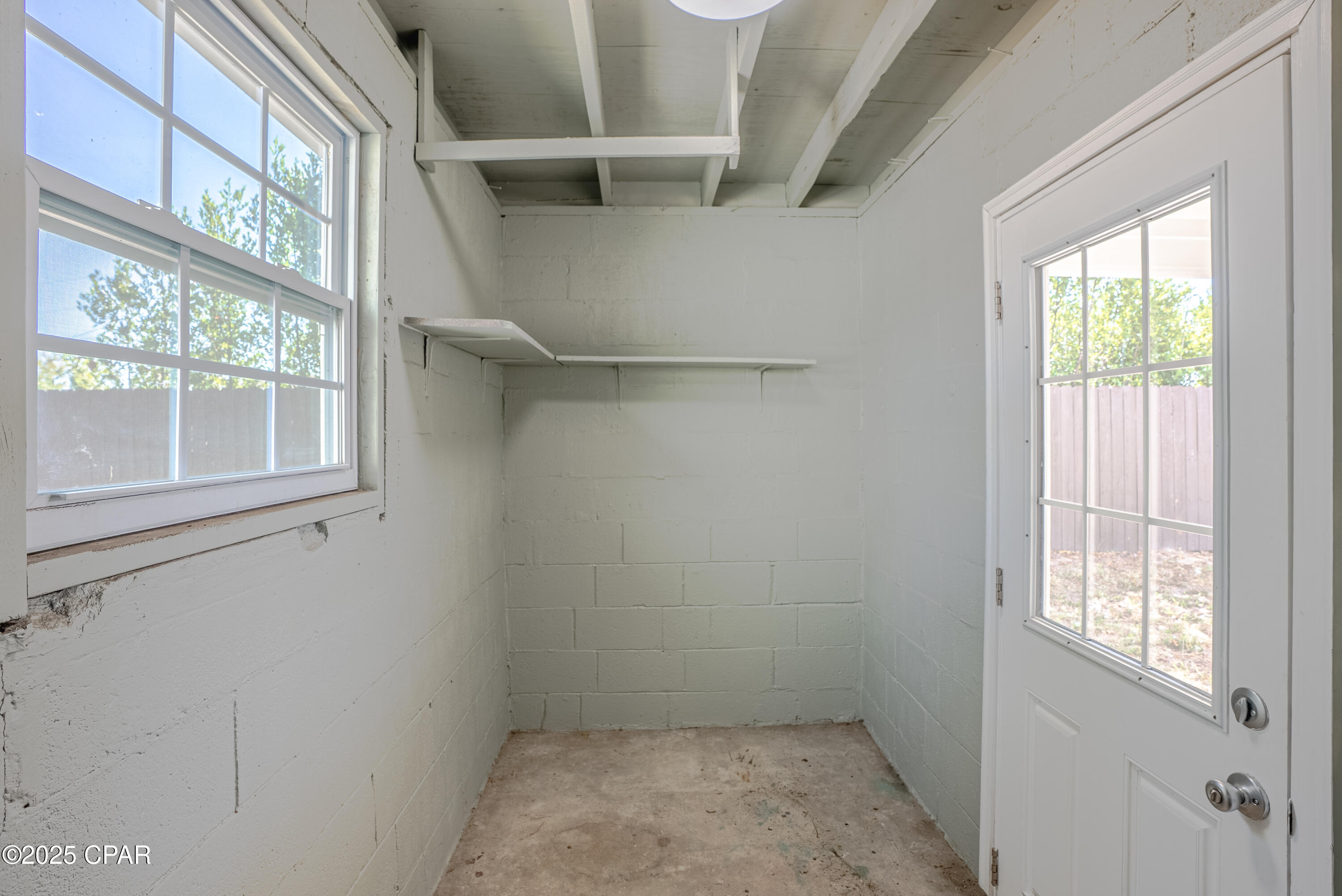 Image 27 For 1130 Transmitter Road