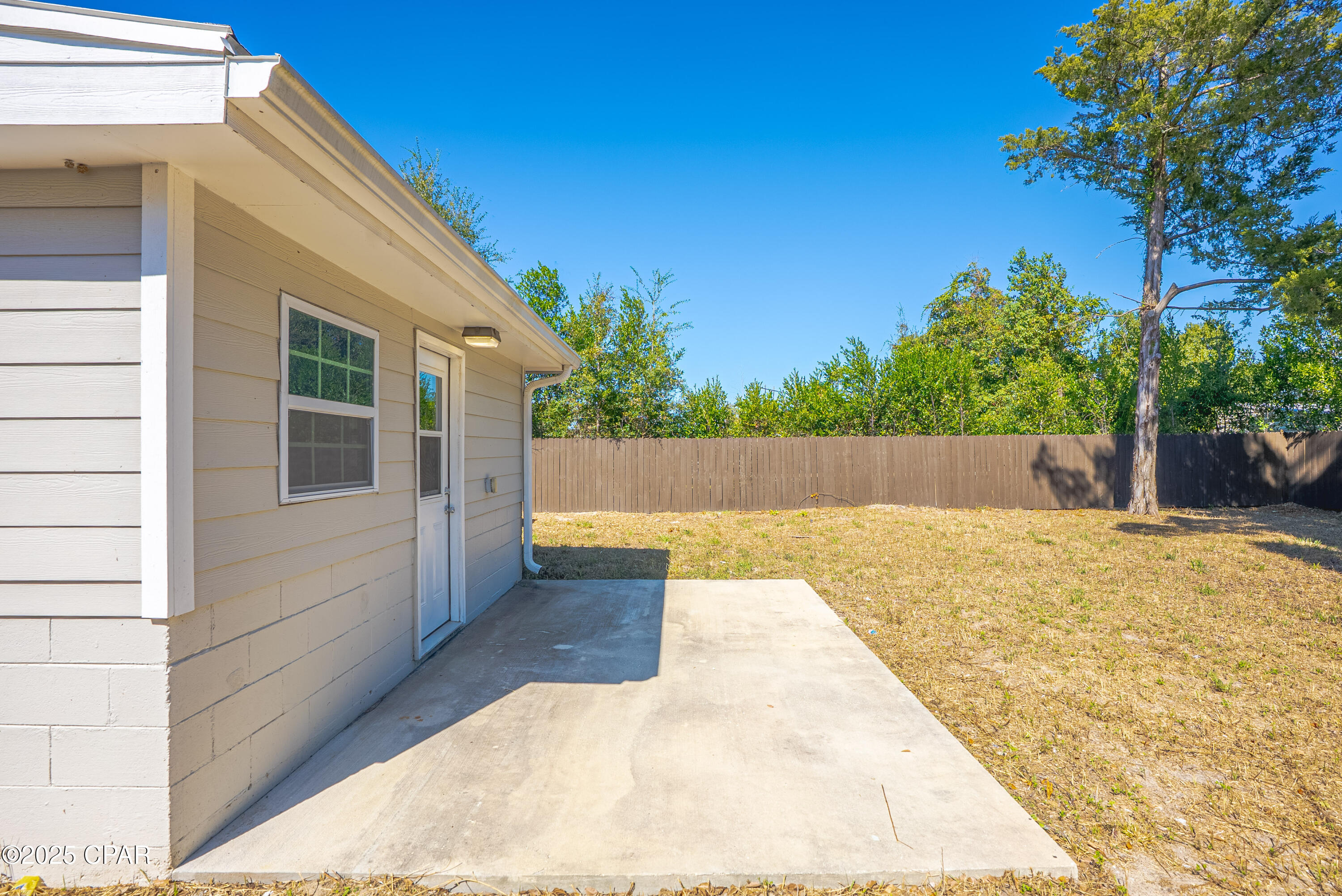 Image 29 For 1130 Transmitter Road