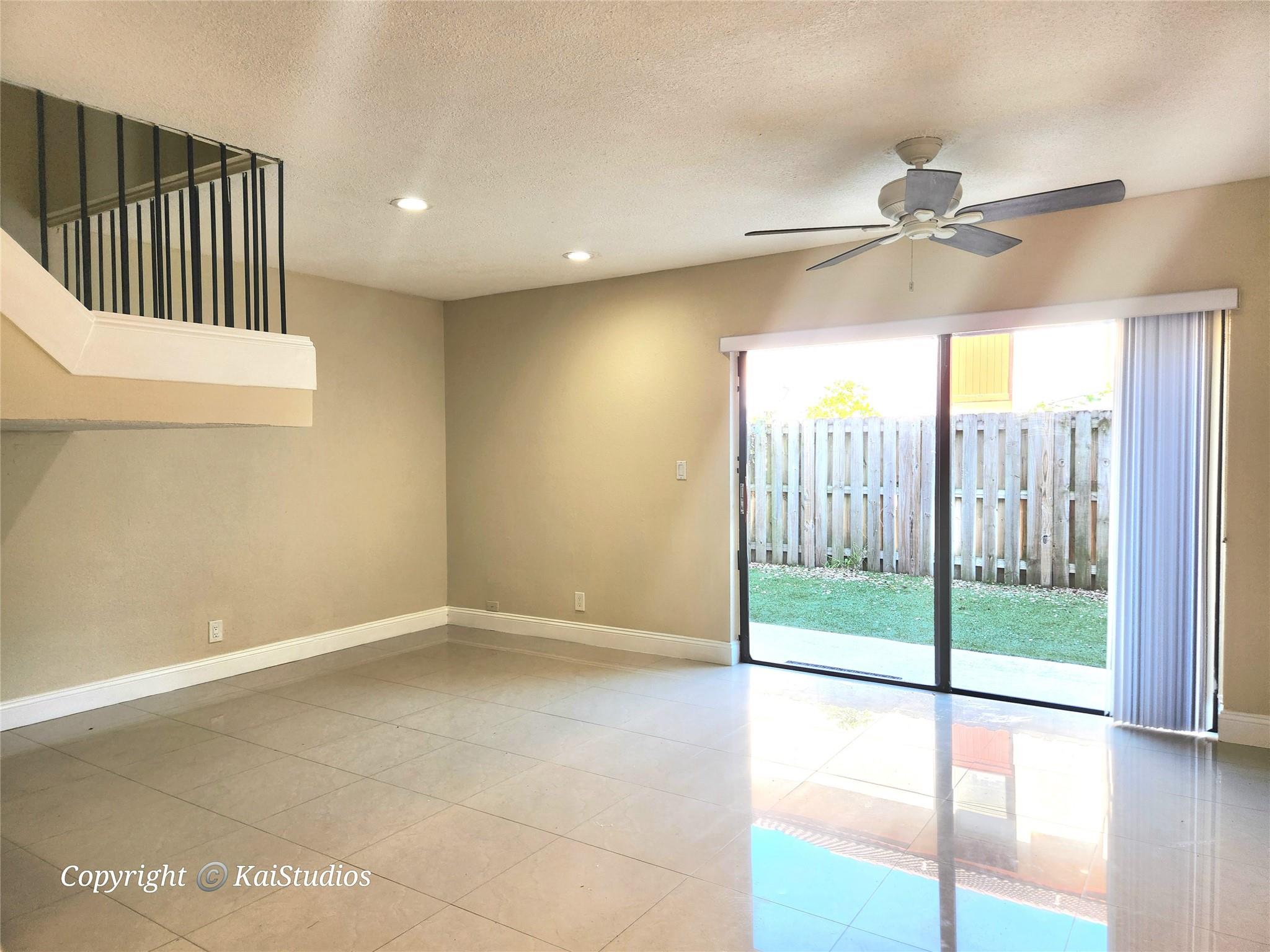 Coral Spgs Estate Twnhms