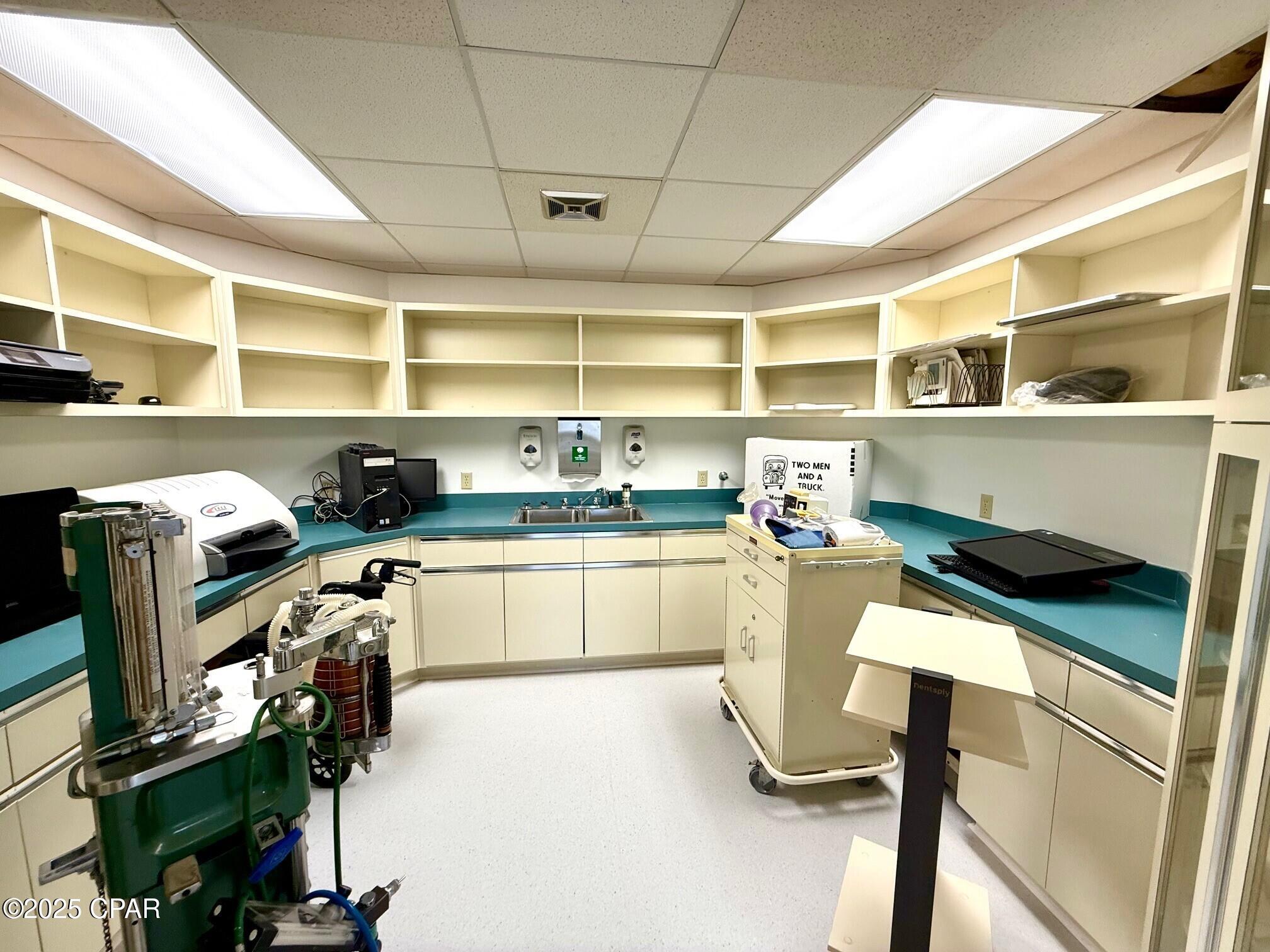 Image 10 For 2426 Jenks Avenue