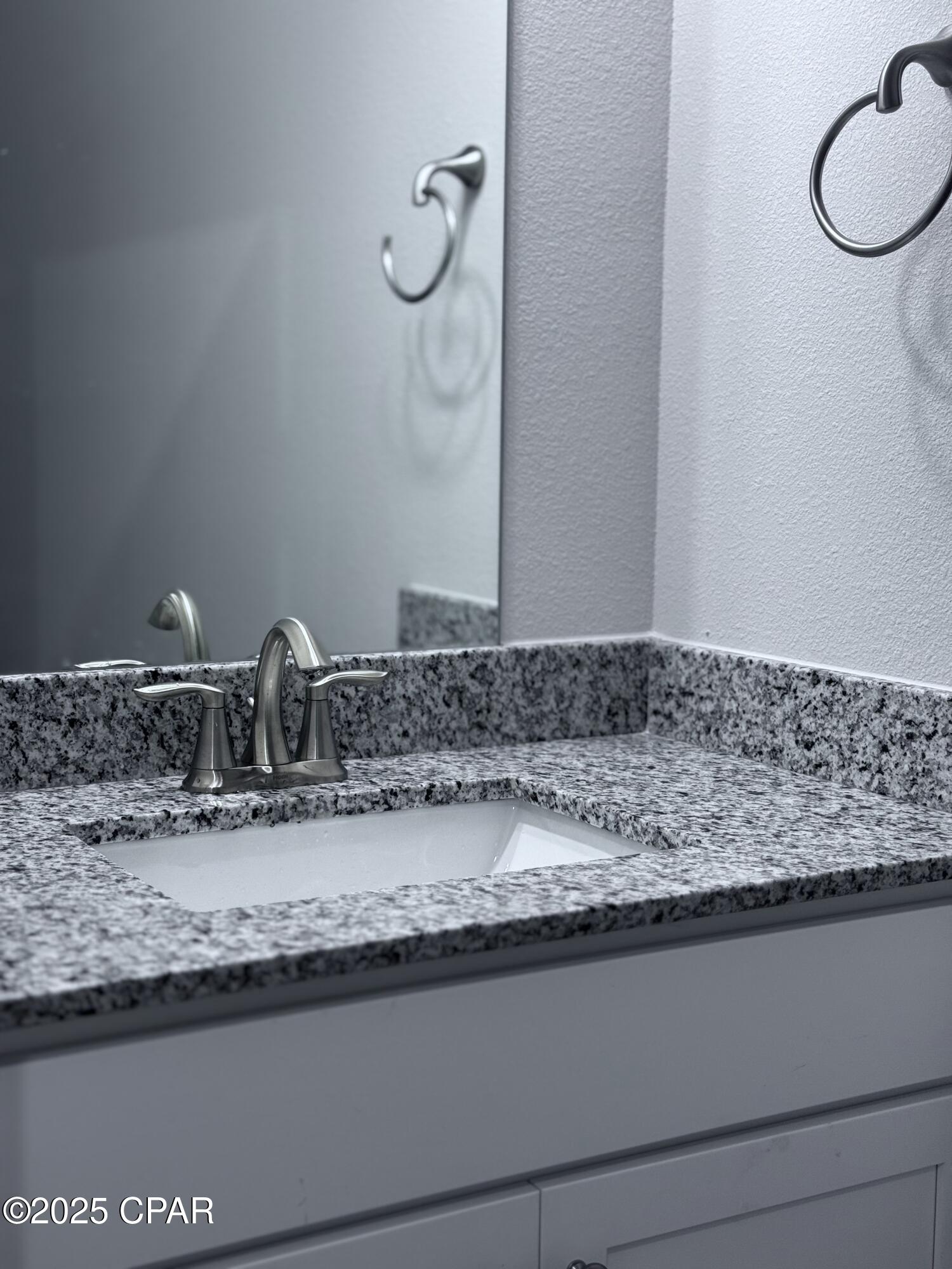 1qusfvg0rrj34qounm4ozzavruik9xcrcxghv3fajce