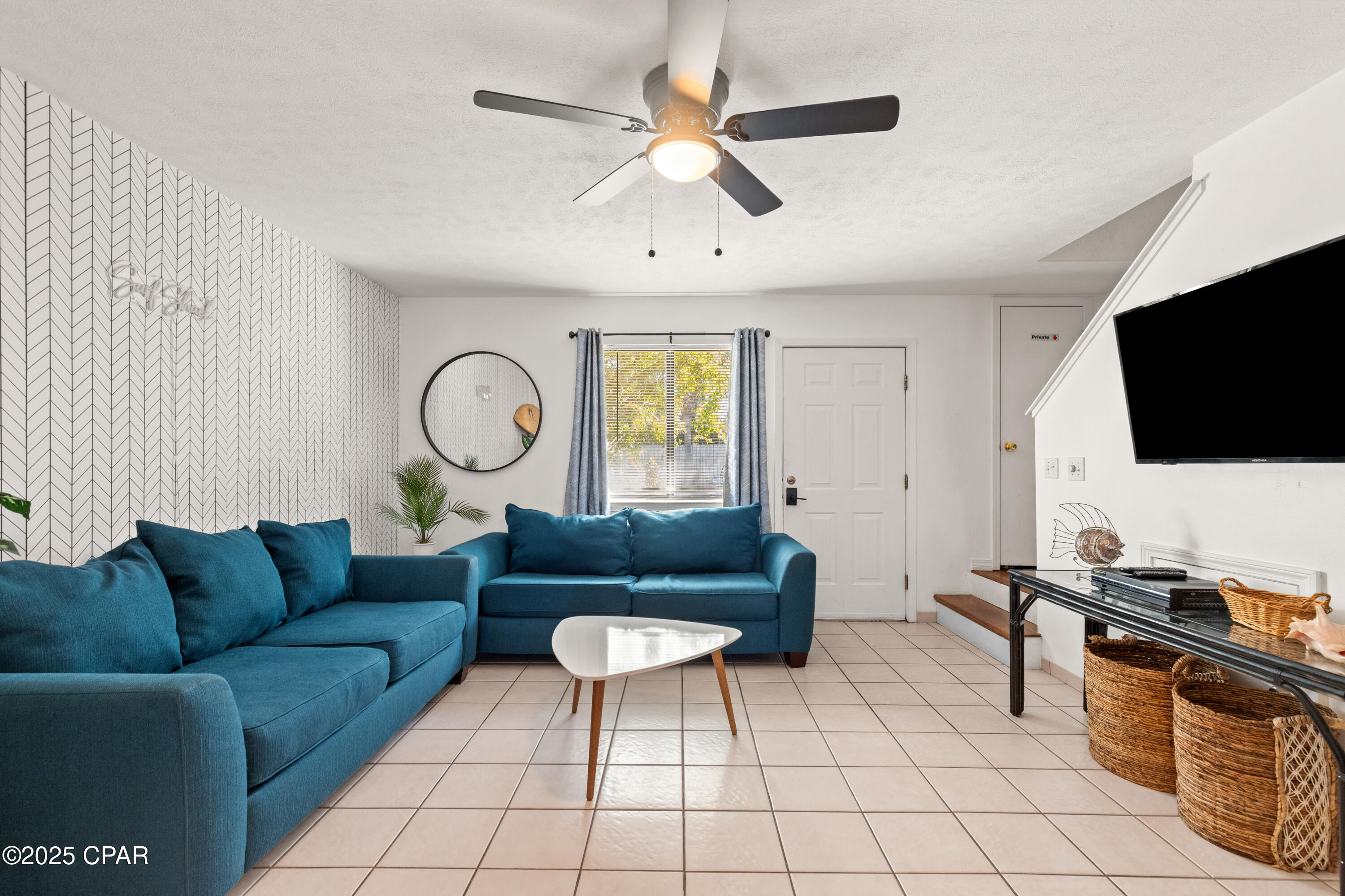 Rsb1jsmm8h Qyjyt3_bmfrtd1enir1n8qmltxctcrxg