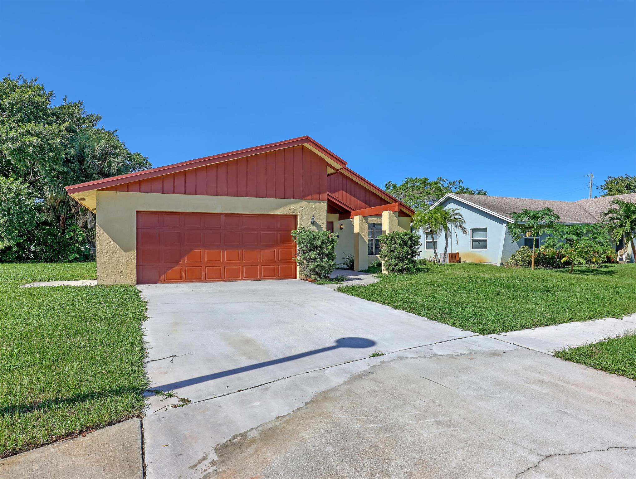 2640 Starwood Circle, West Palm Beach, Florida 33406