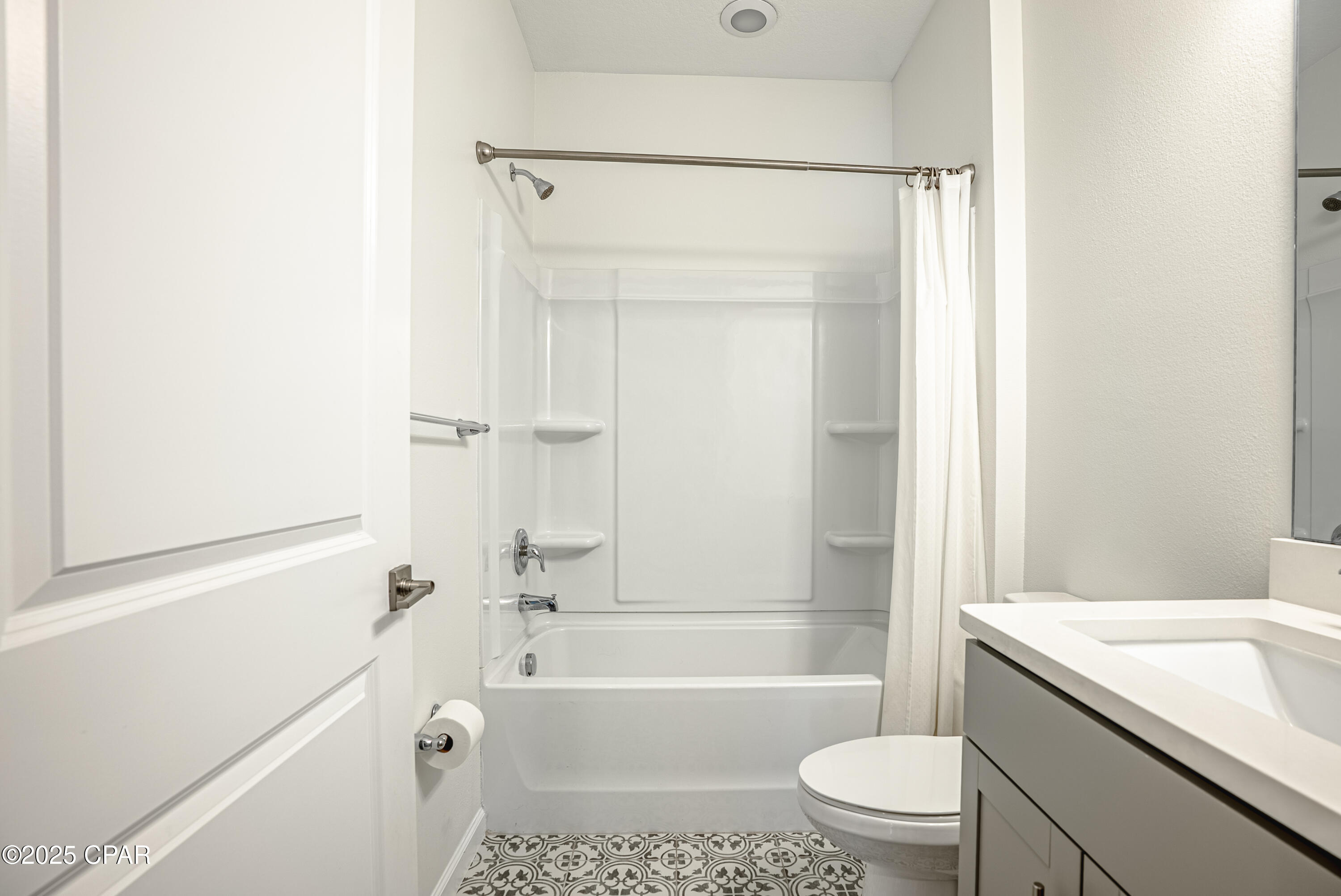 Zavghskq4xjrzhemajfrr1ezxl6dak5bxapeongraqk