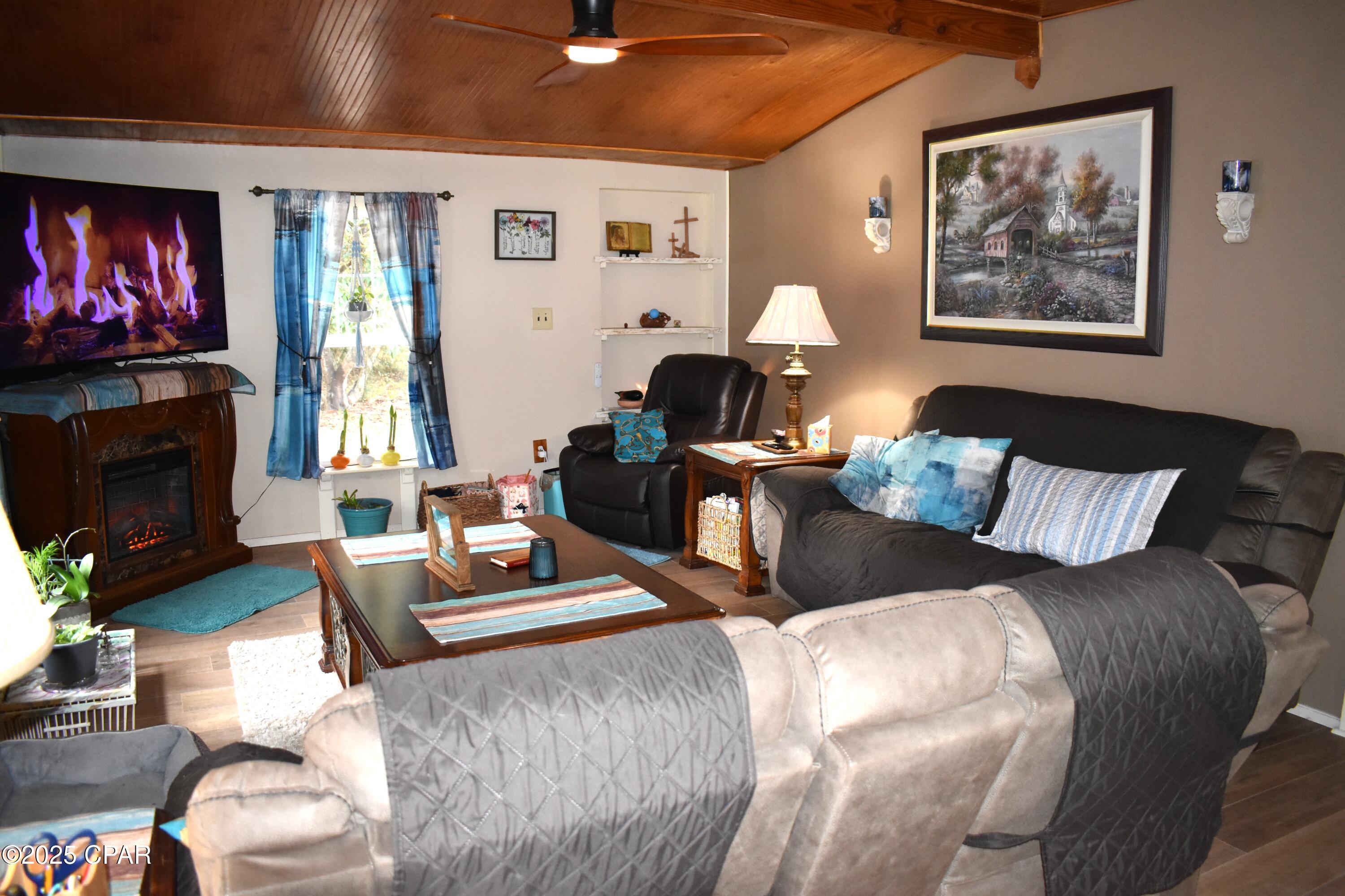 J Nzbfnfdjnaj3ncmstp2qzql0uiwr63nhehunlhca4