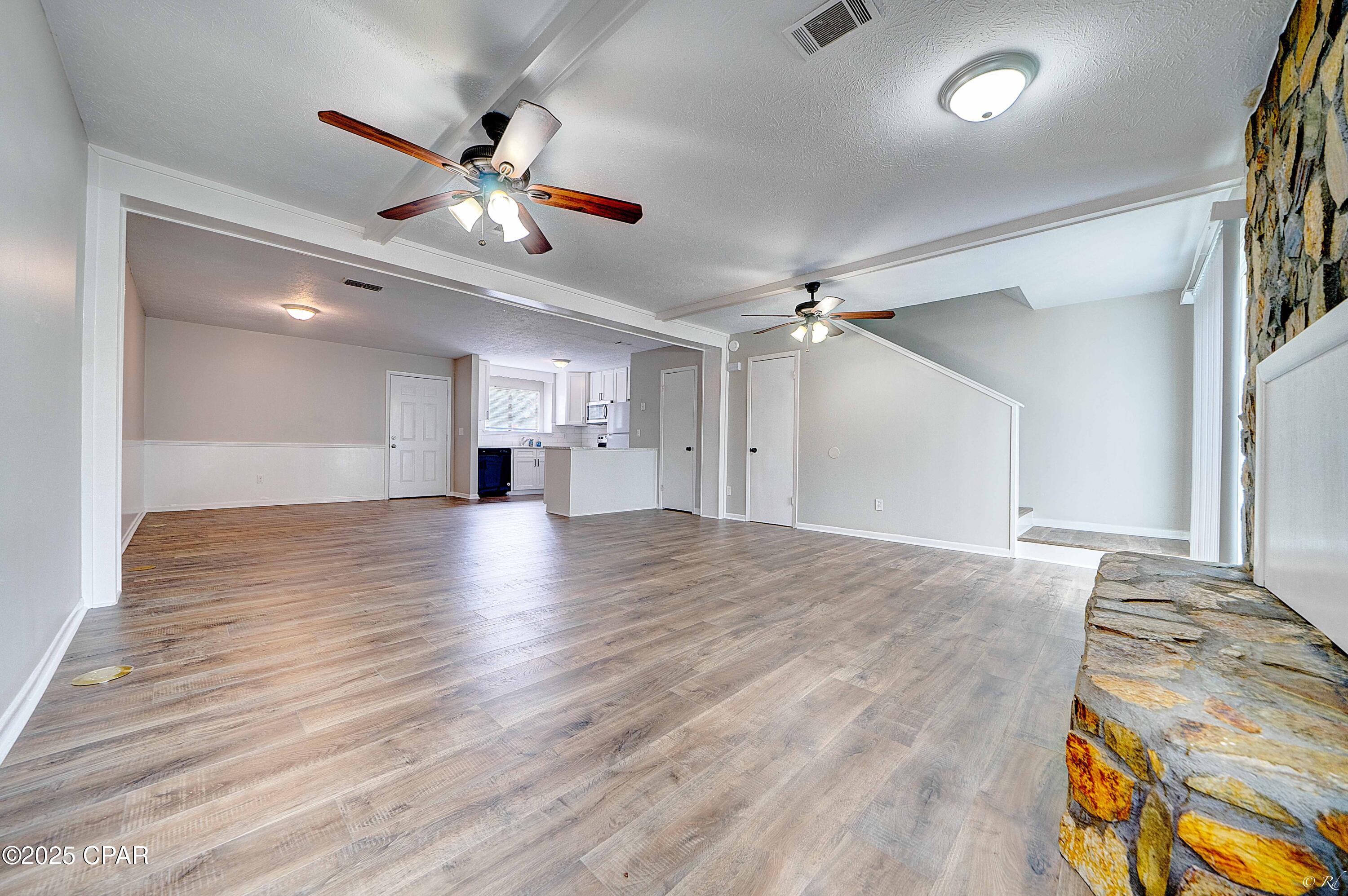 Bc89nw5ezj5mkxri6h7octcpydbycywzrcot495n4rs