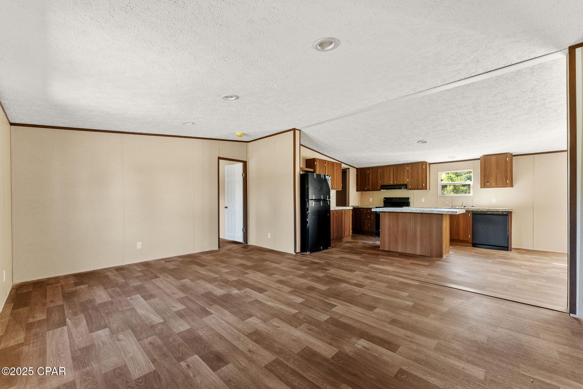 Image 10 For 219 Transmitter Road