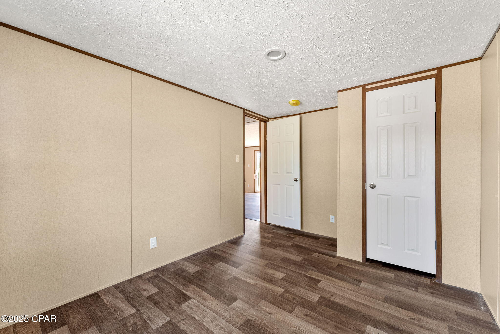 Image 15 For 219 Transmitter Road