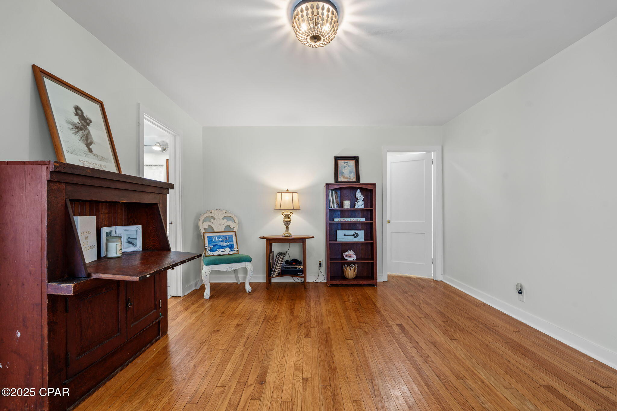 Image 12 For 1709 Cincinnati Avenue