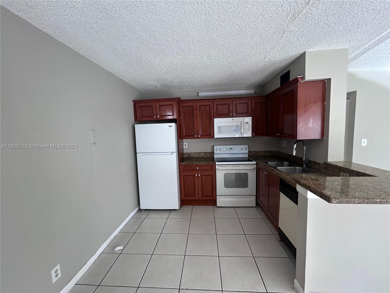 Property photo # 0