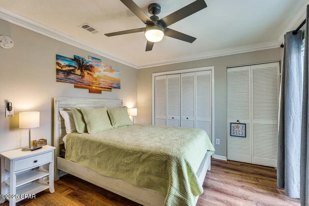 Image 17 For 17670 Front Beach  B4