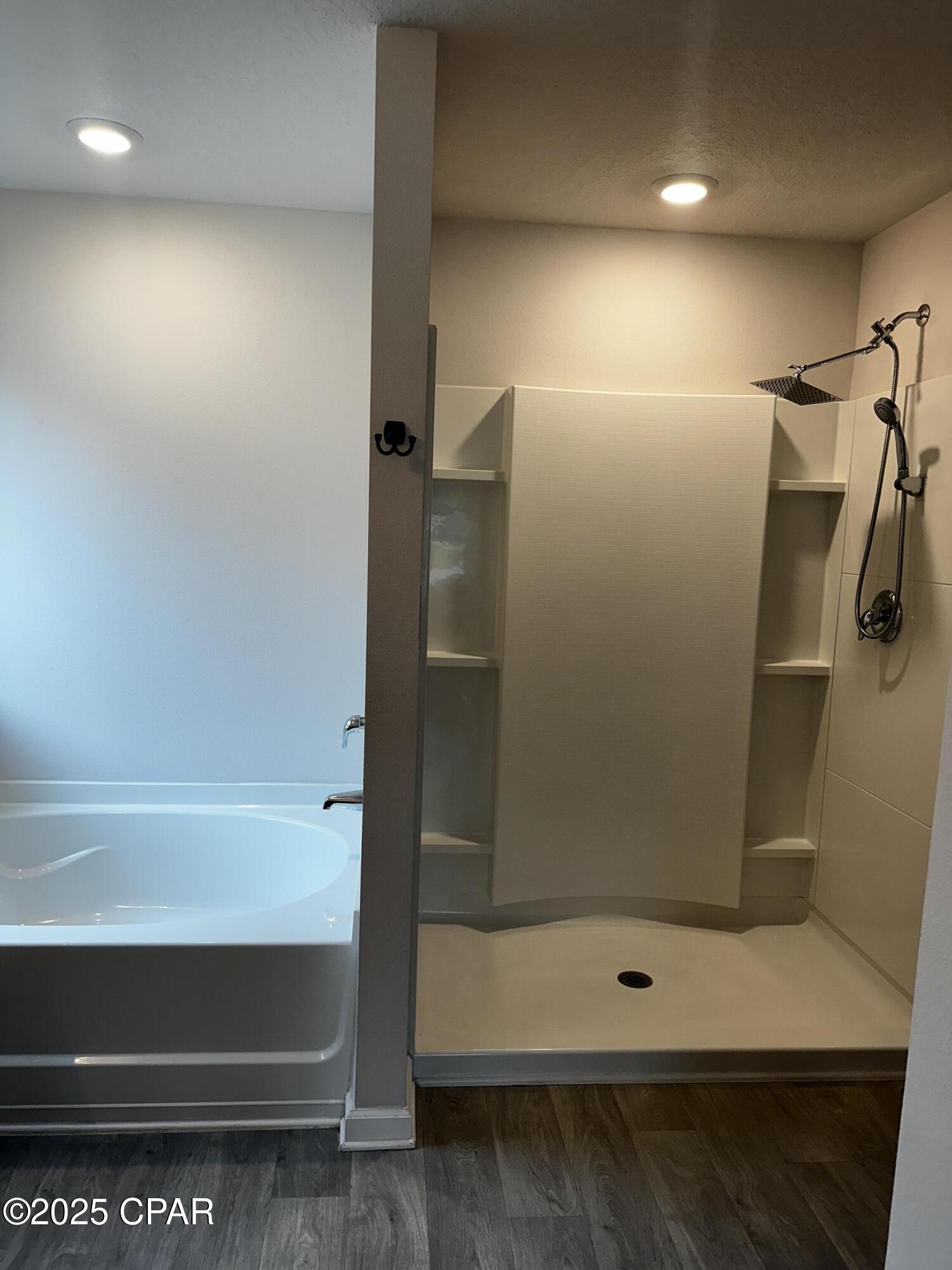 Gm0vmwehpezzcd5qeta9zu1n_d0wom9w_71h5wiknno