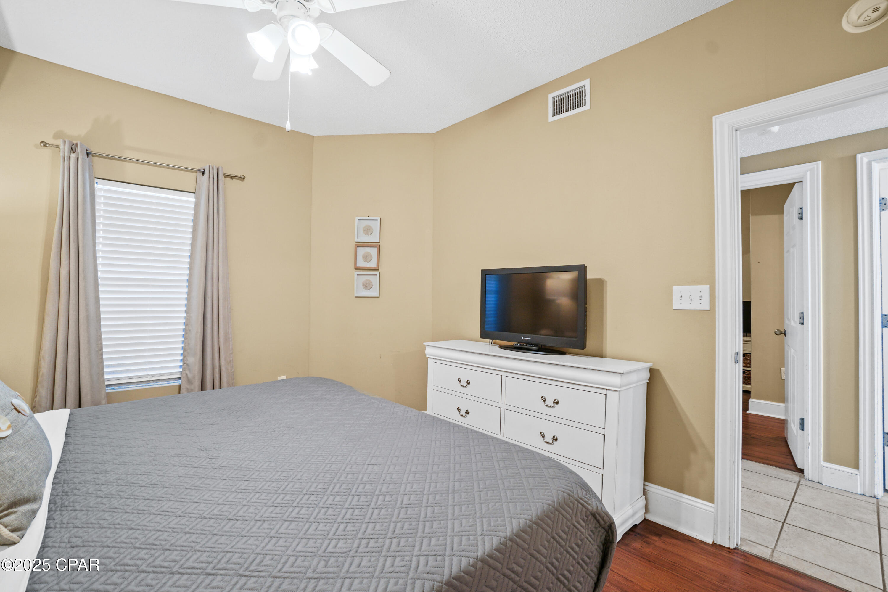 V Zv9jmgmqdiizjv4xa 1gftclla6fmfmmvua Tacts