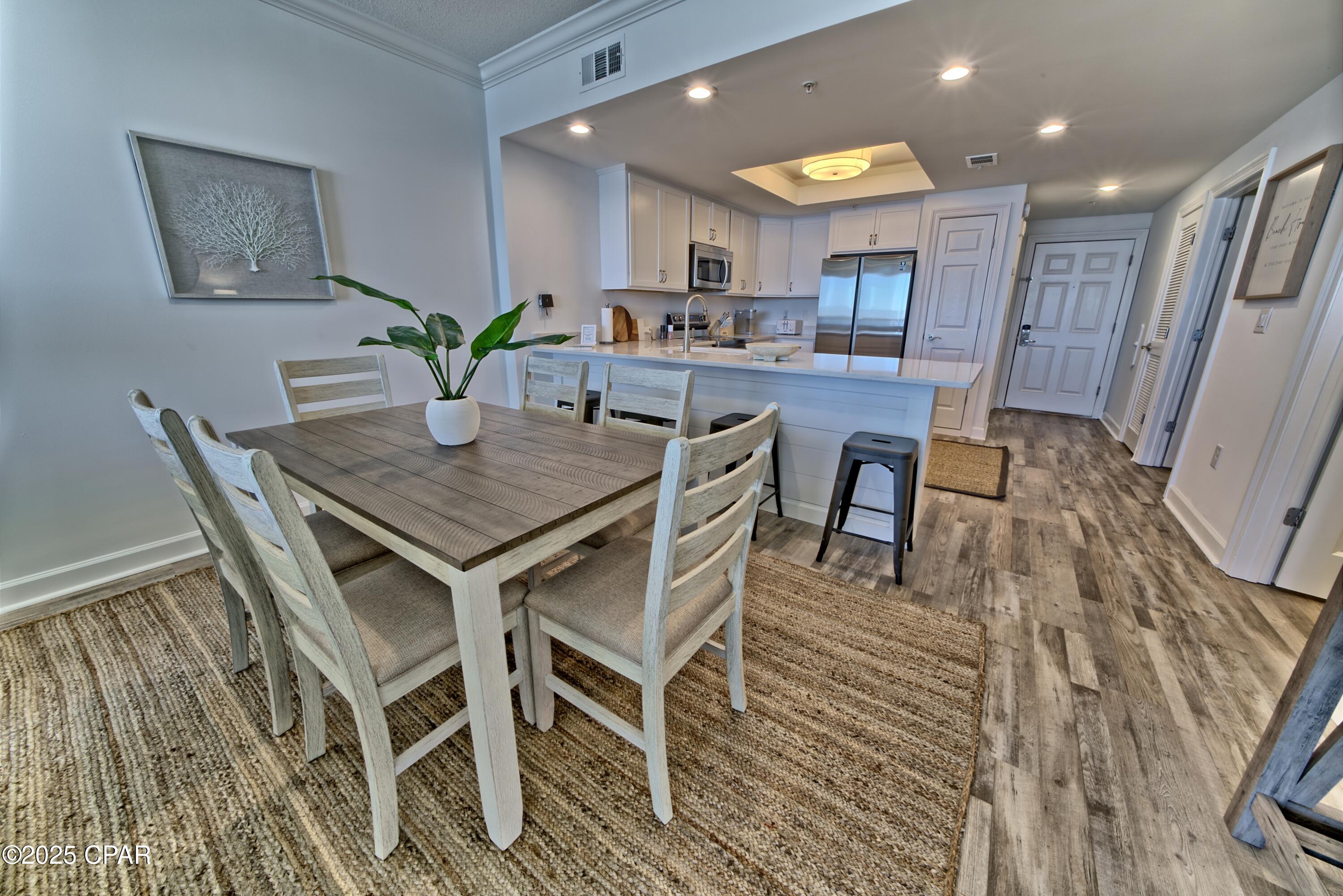 Image 12 For 9450 Thomas Drive  1410b