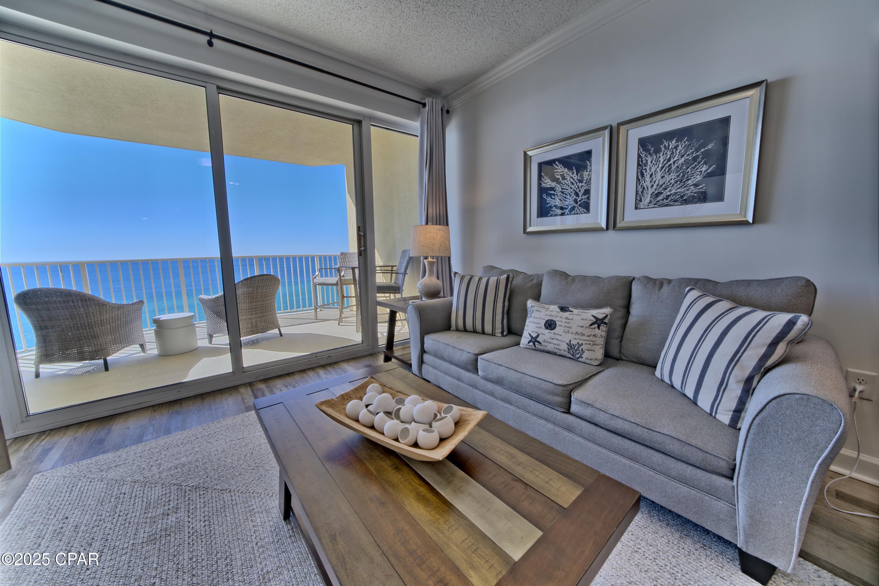 S7zrzsctj Annoalm9_yuuuociu5m9j417xt2_mzz8o