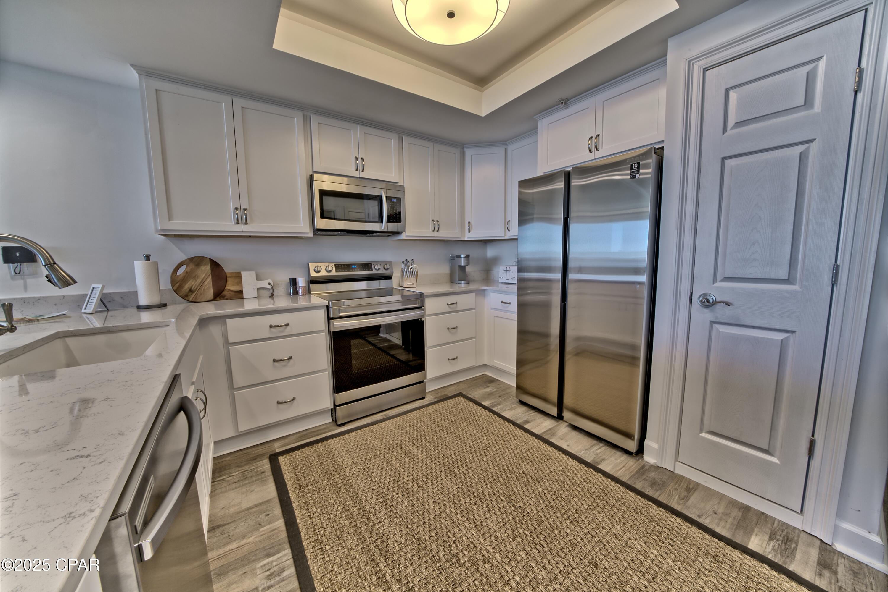 Rzl_ncdeccg8bb5bimf_ogyemaalc0iof Qtwuvxf2i