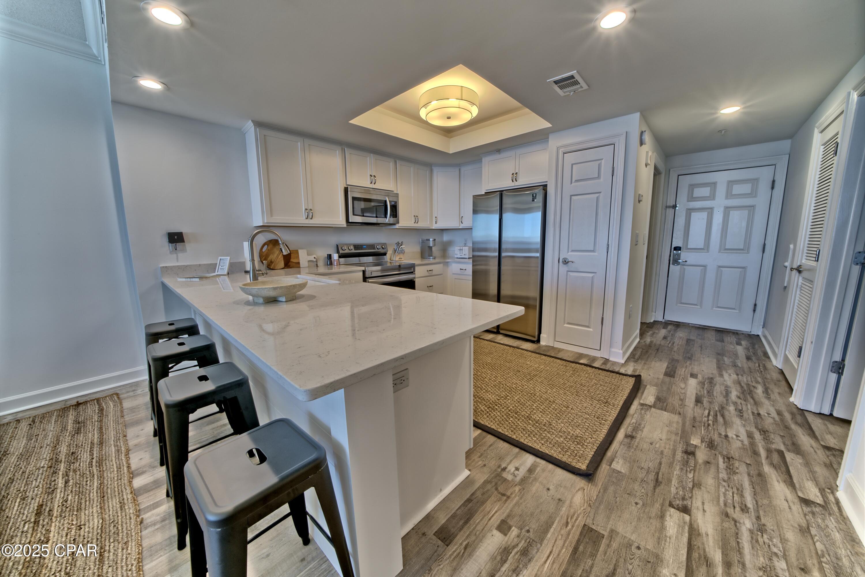 Image 5 For 9450 Thomas Drive  1410b