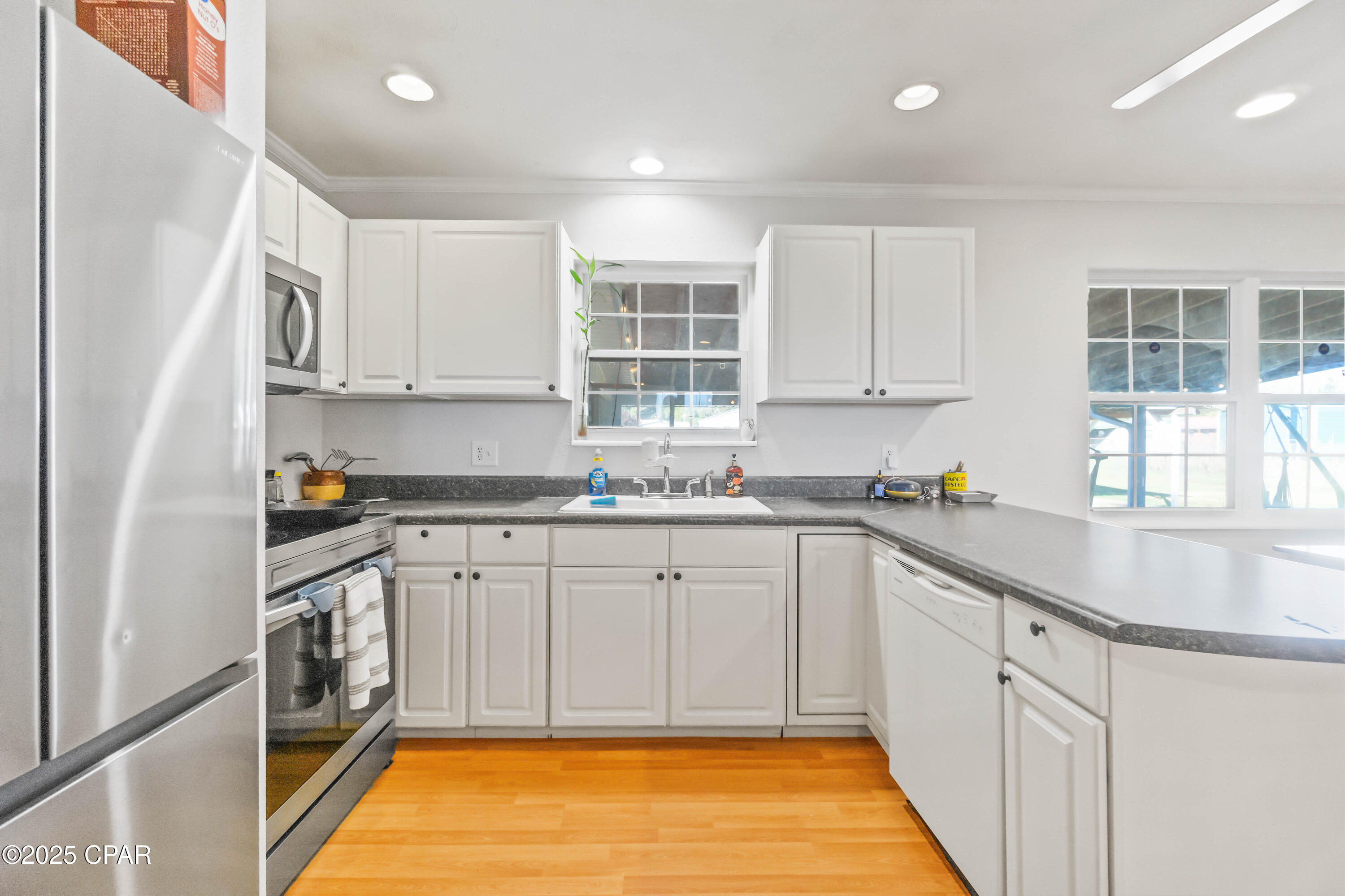 Jr2kwieub1l2p Kzu9_7oqspkuepdkea6qgdyauxq_w