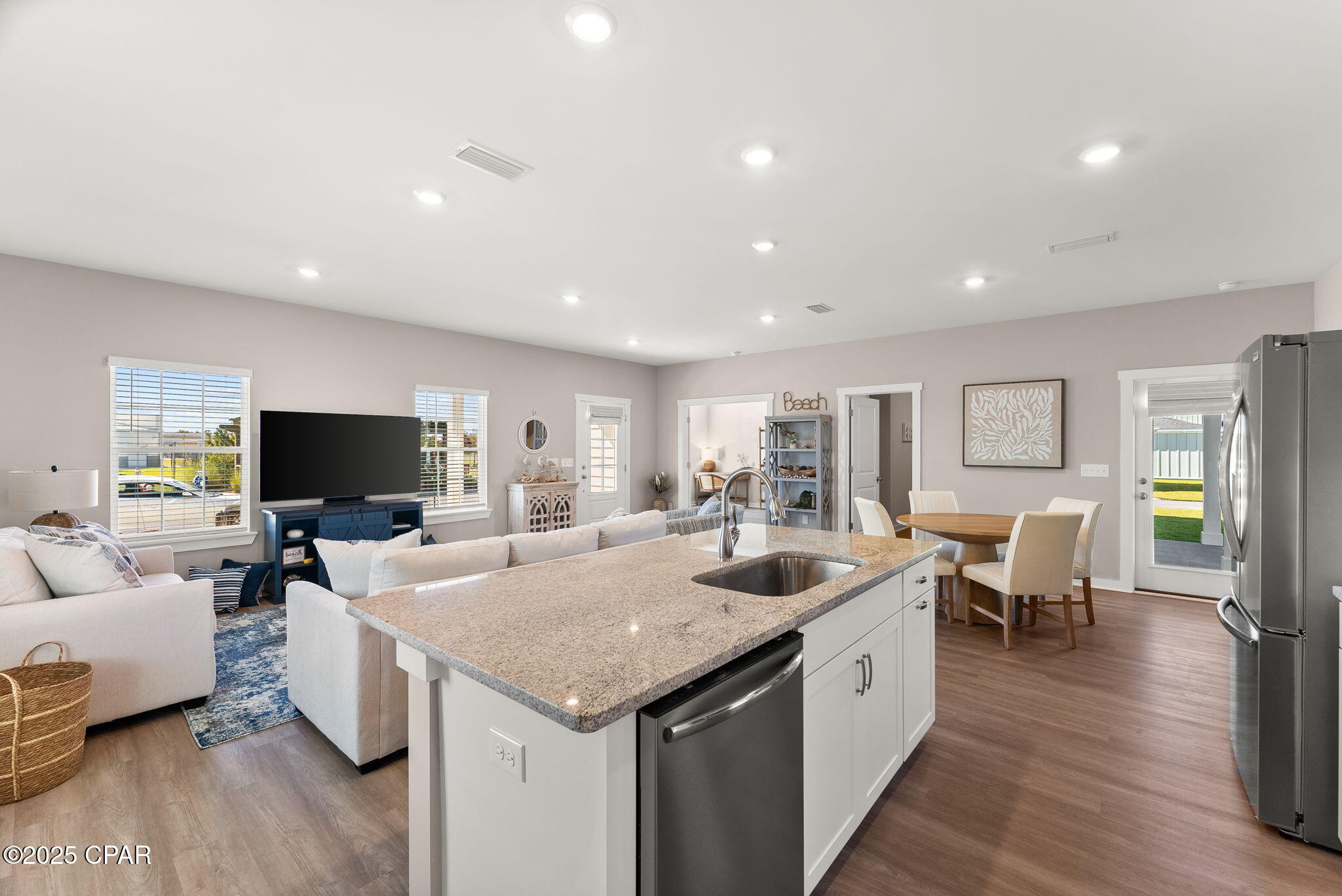 Mplmo Dejhtthhxtxqvmkxgseqhe79r_ E9xc Psee0