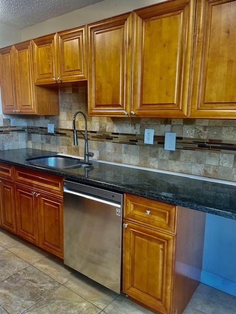 Blue Lake Apts Condo