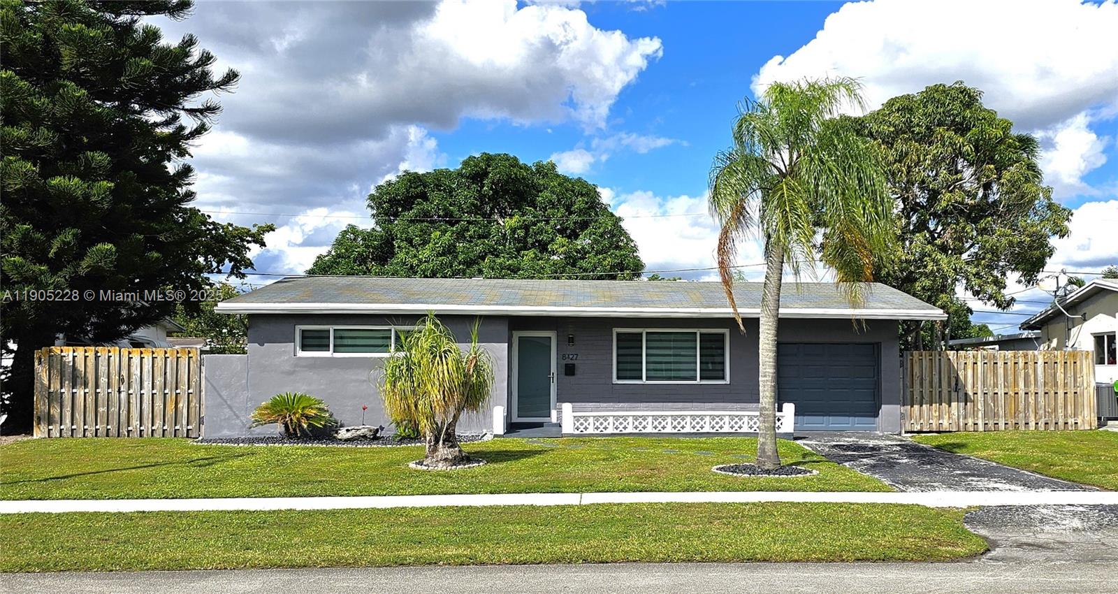 Sunrise Golf Village Sec