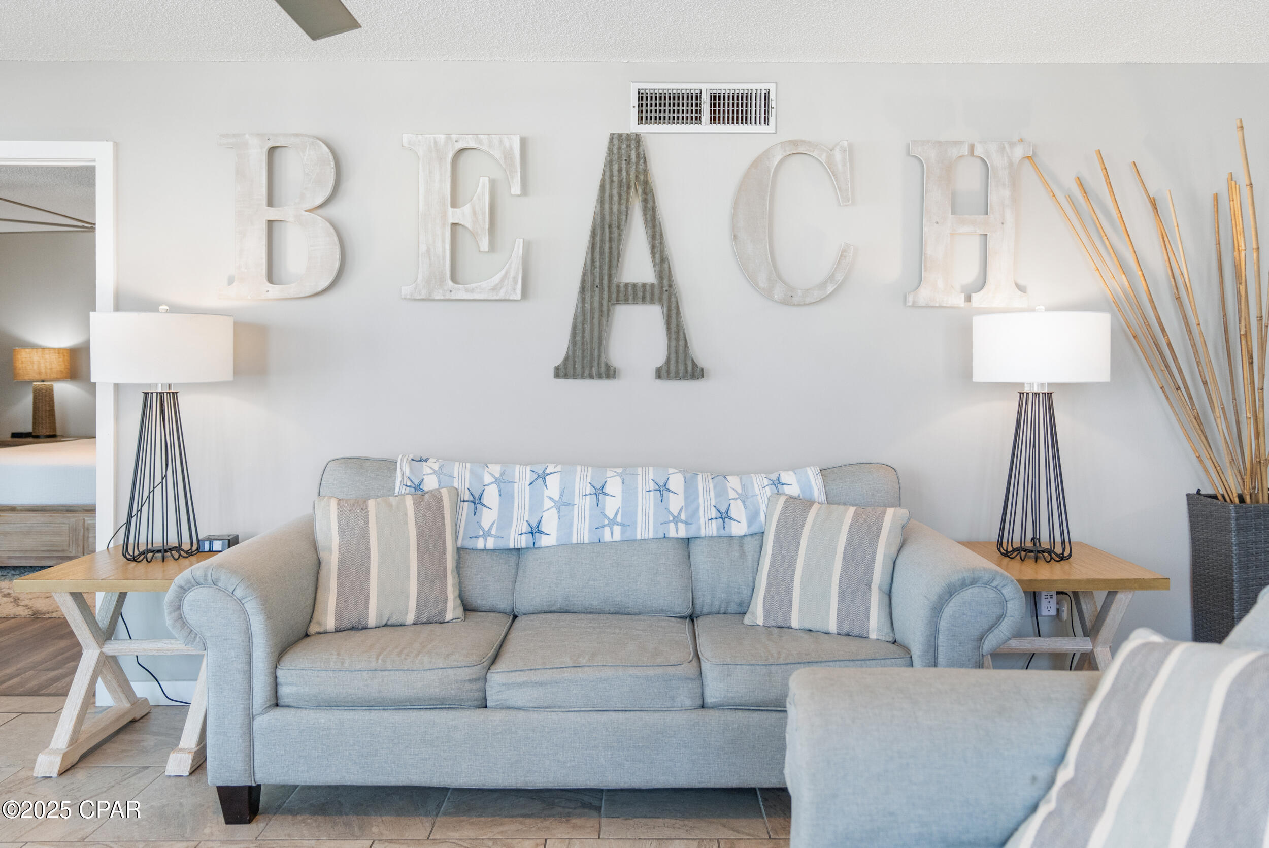 Ezvkxhoijz Umnmbqjcis3eccdky Lqfwy0 Hj_dn7i