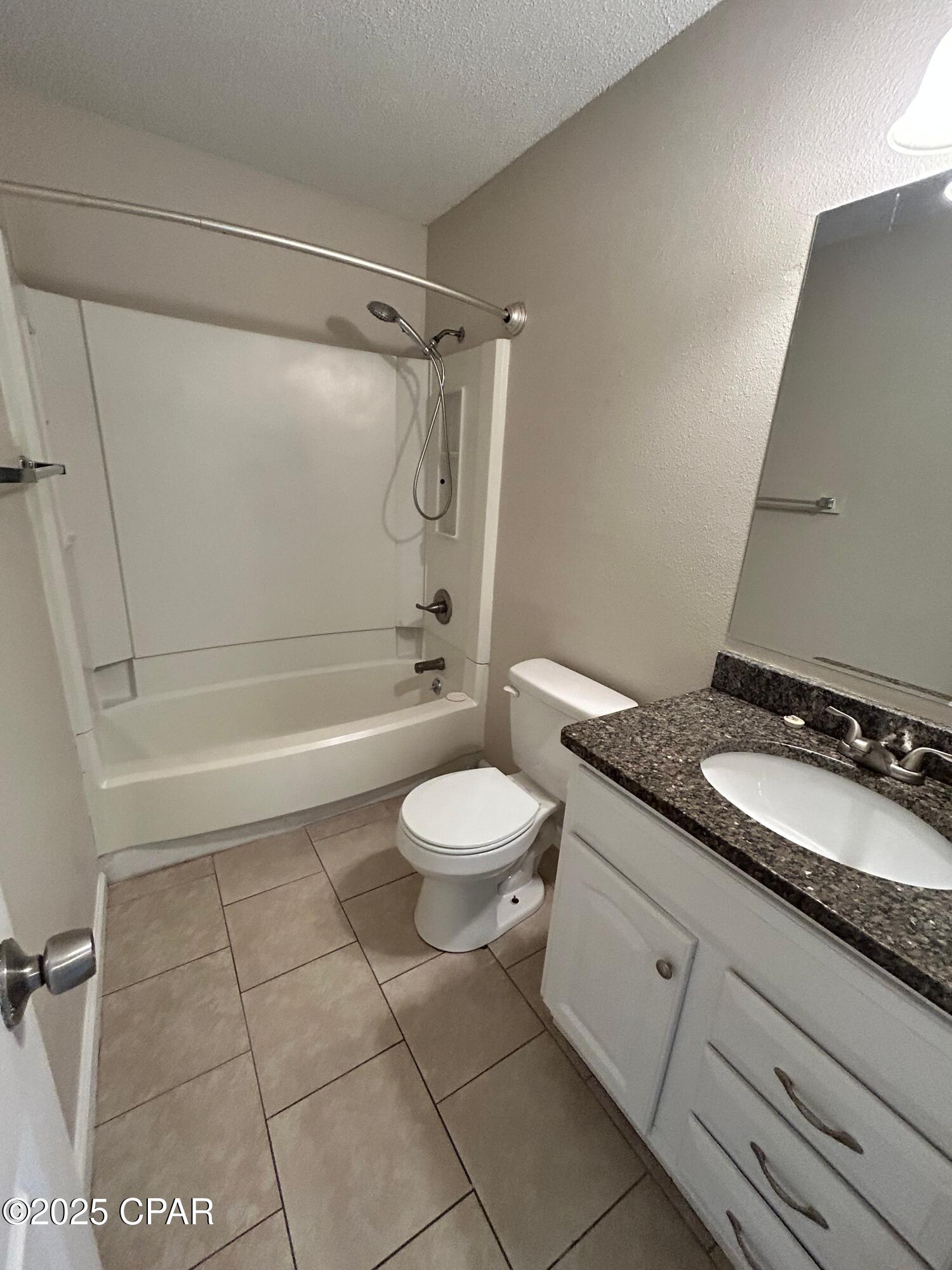 Image 10 For 3914 11th Street 101