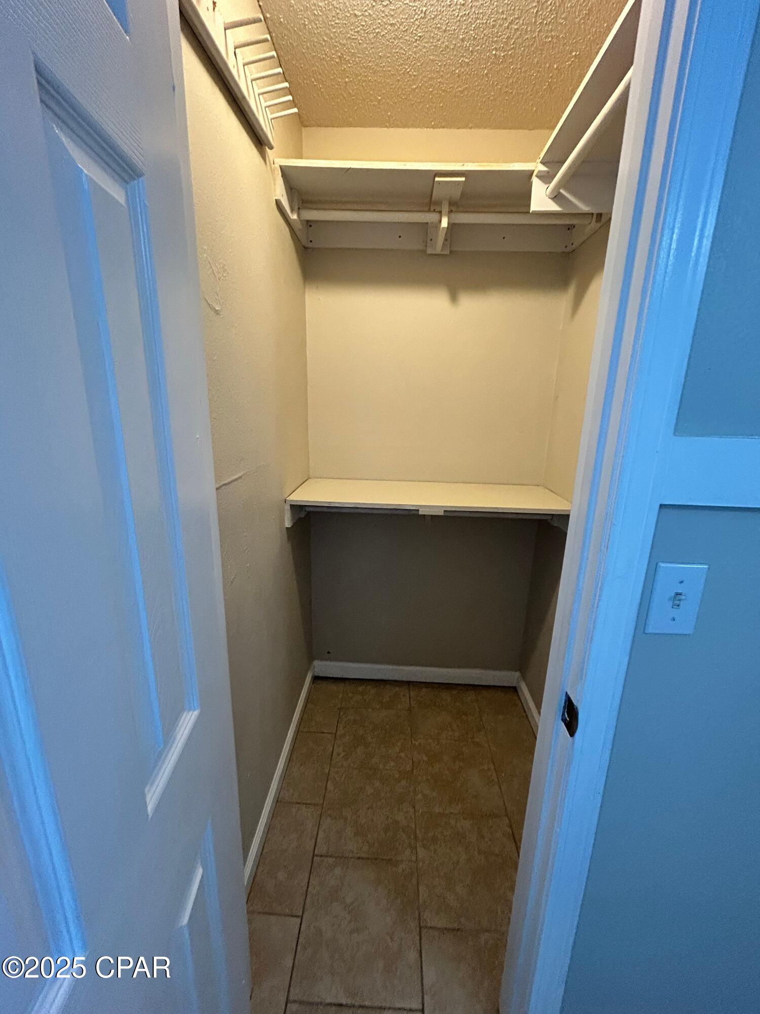 Image 7 For 3914 11th Street 101