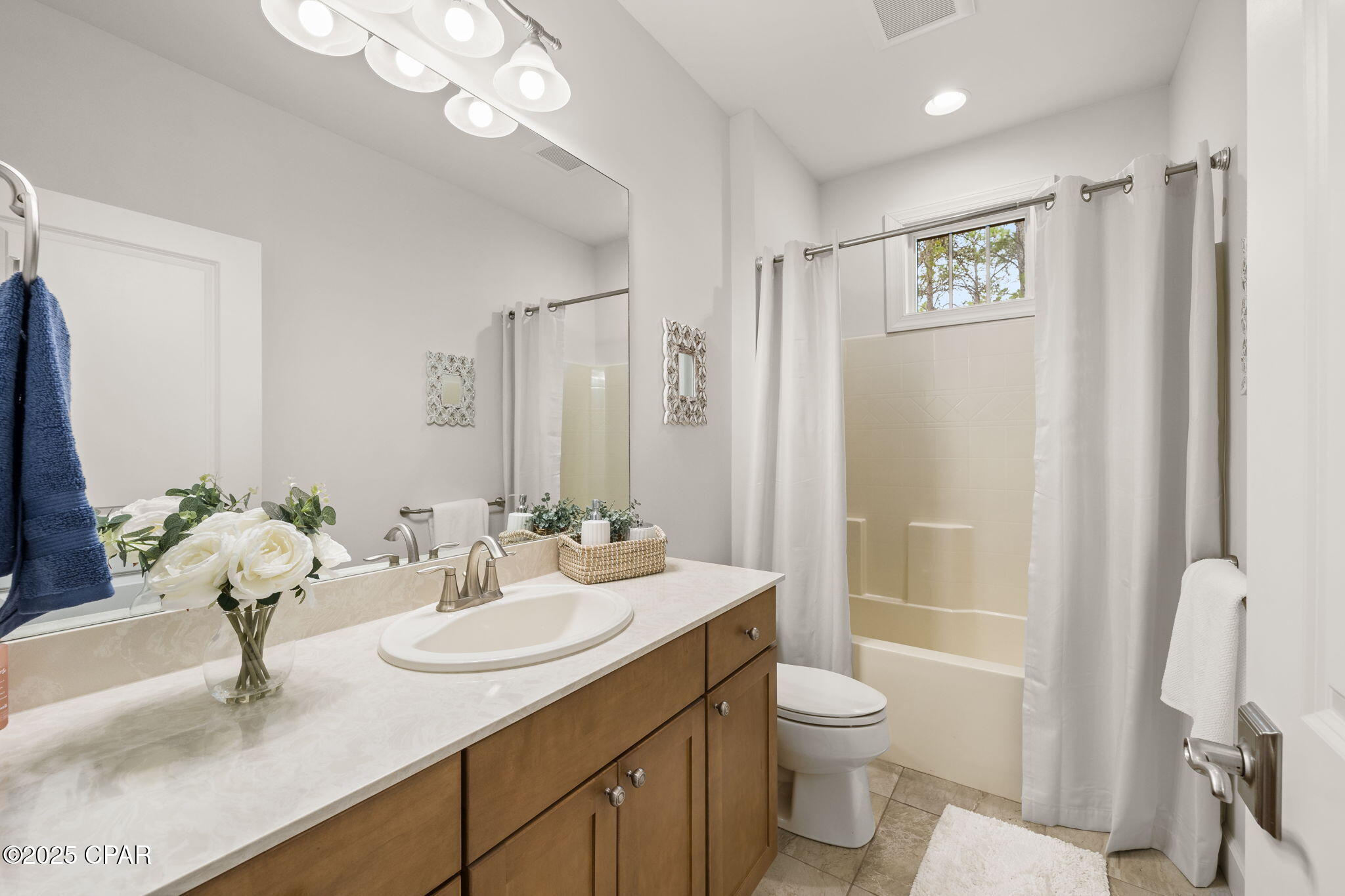 Image 33 For 1725 Lost Cove Lane