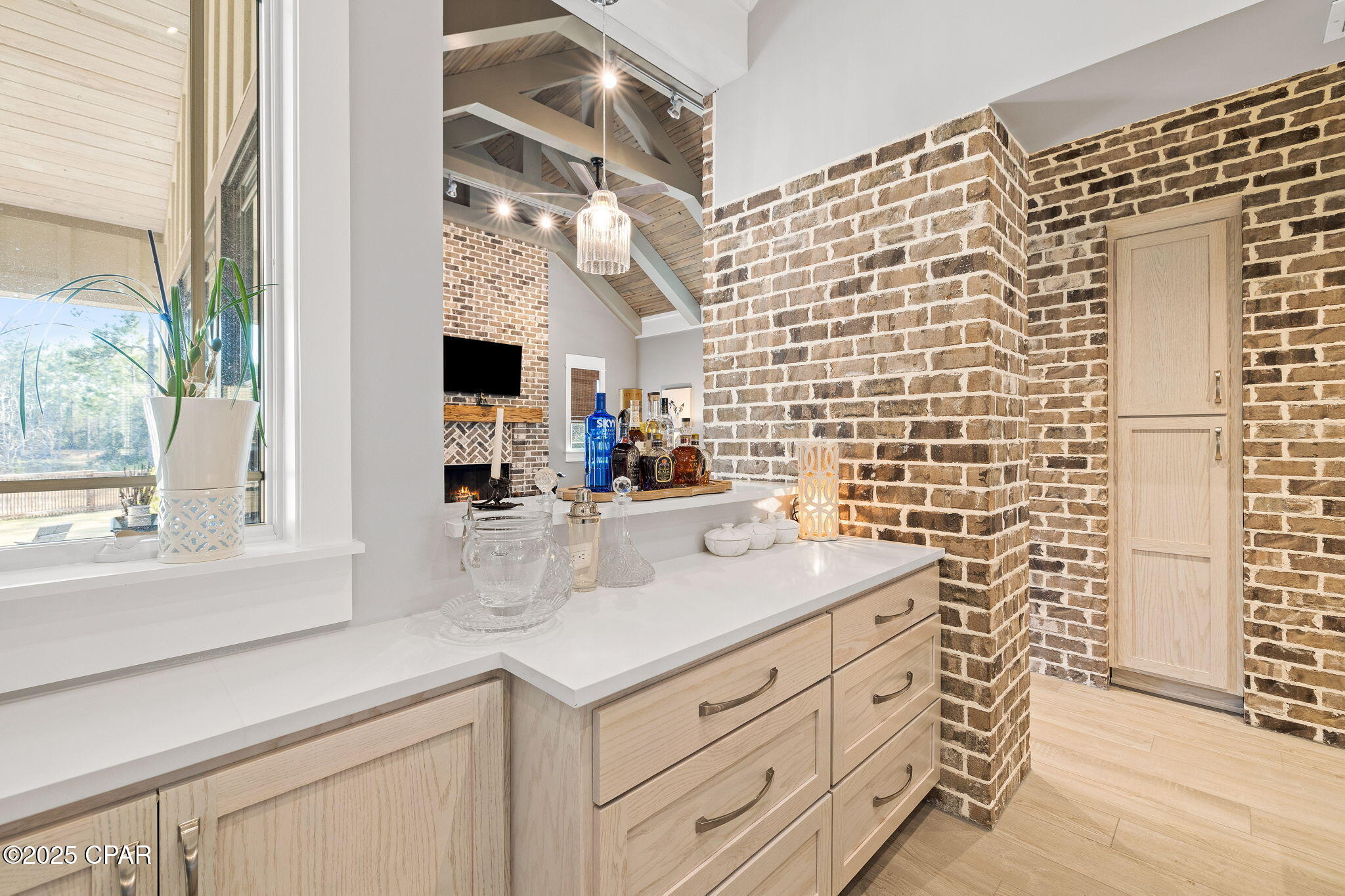 Image 19 For 1400 Otter Point