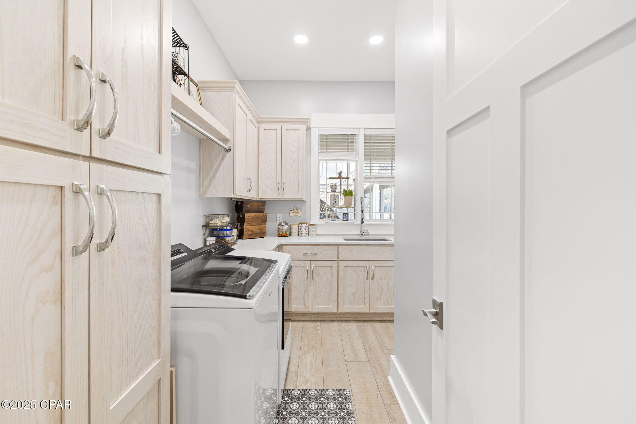 Image 42 For 1400 Otter Point