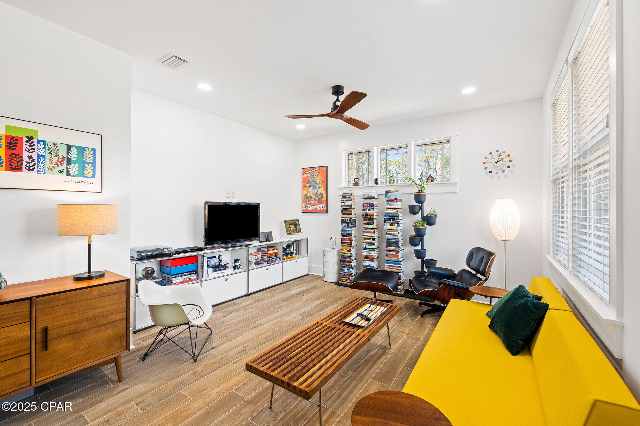 Image 60 For 1400 Otter Point