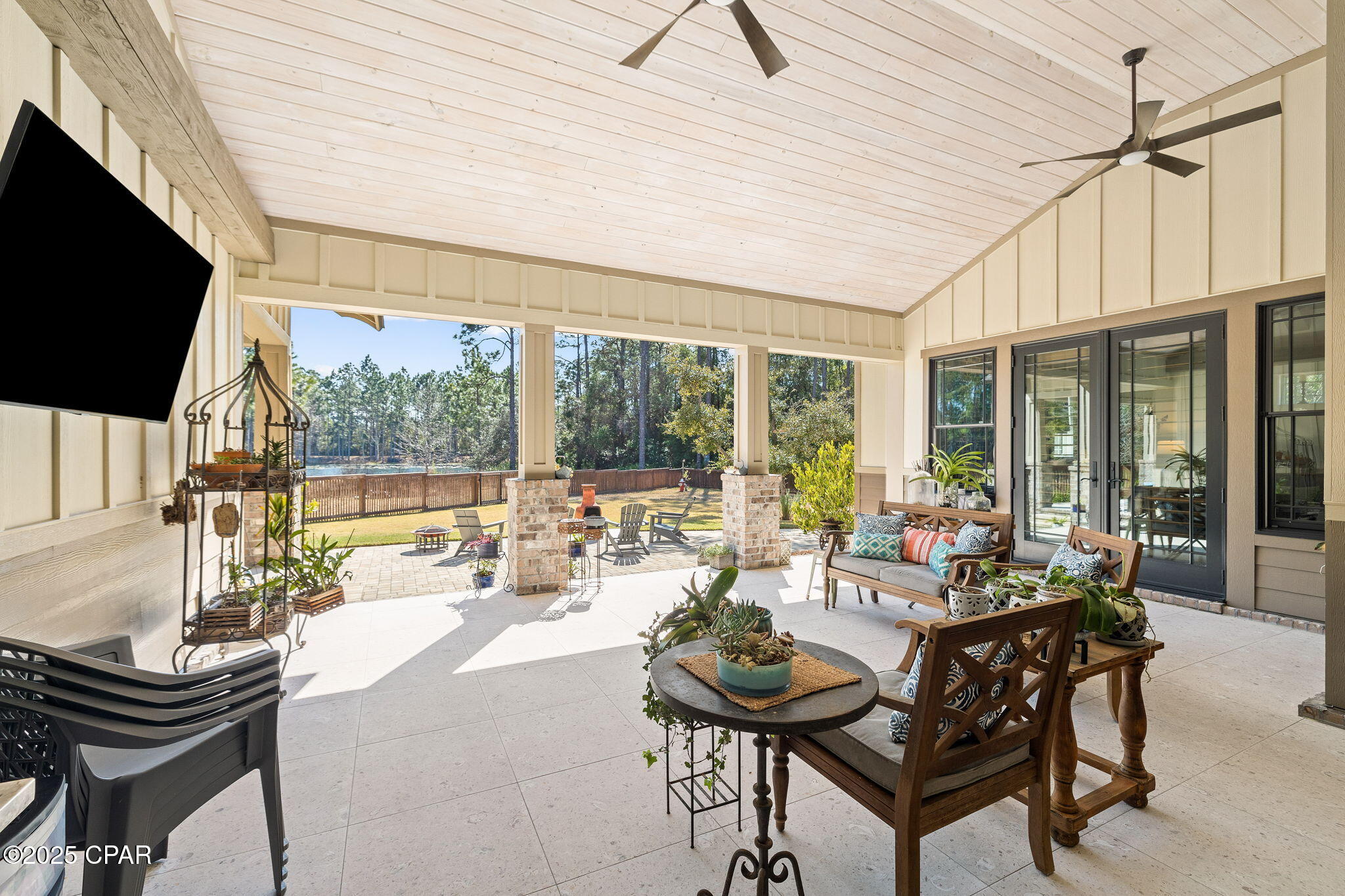 Image 90 For 1400 Otter Point