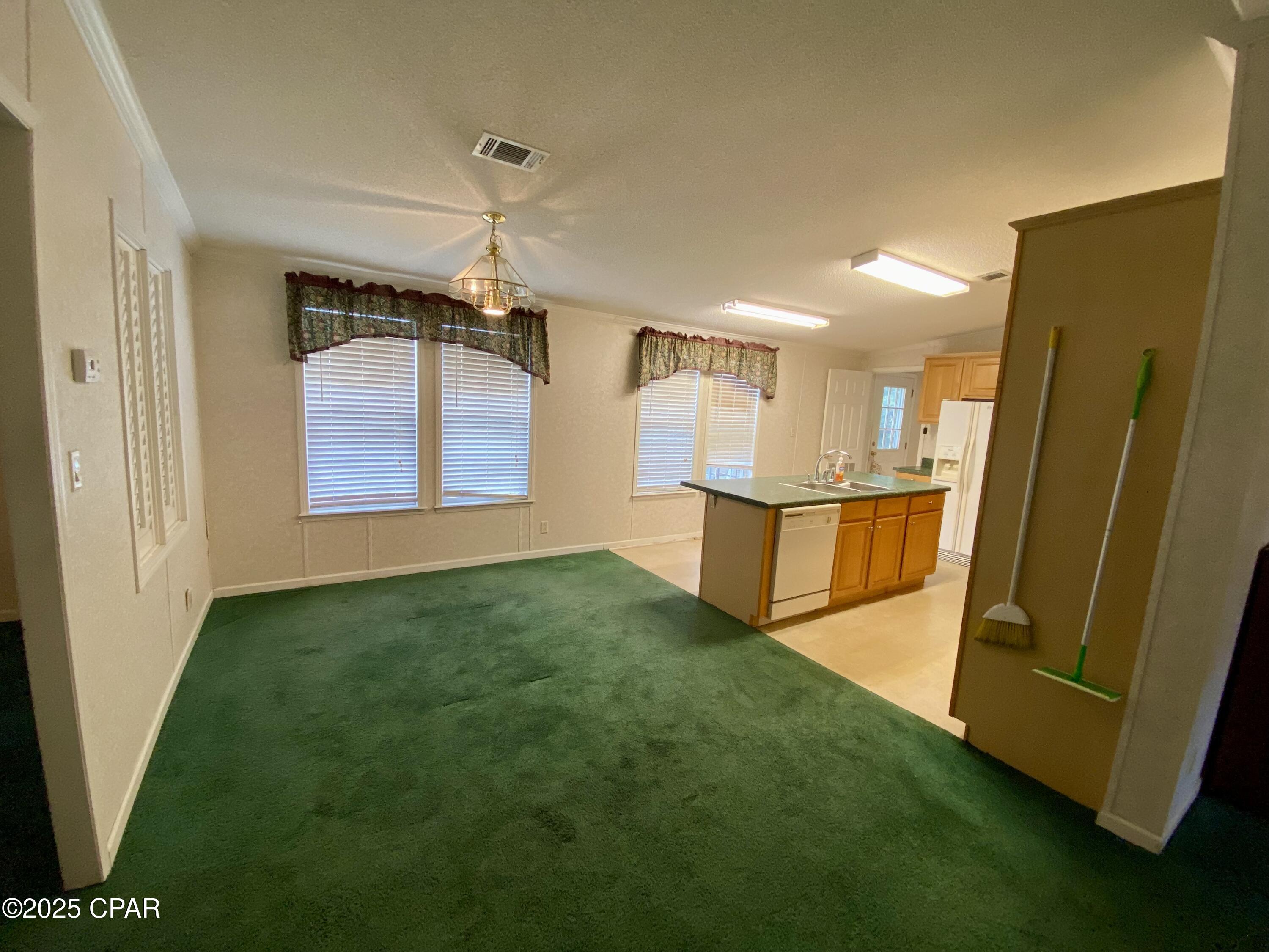 D4dym23rrpvcvzvzzj5ot_v5daxwtcbqhzgk5 Vekae