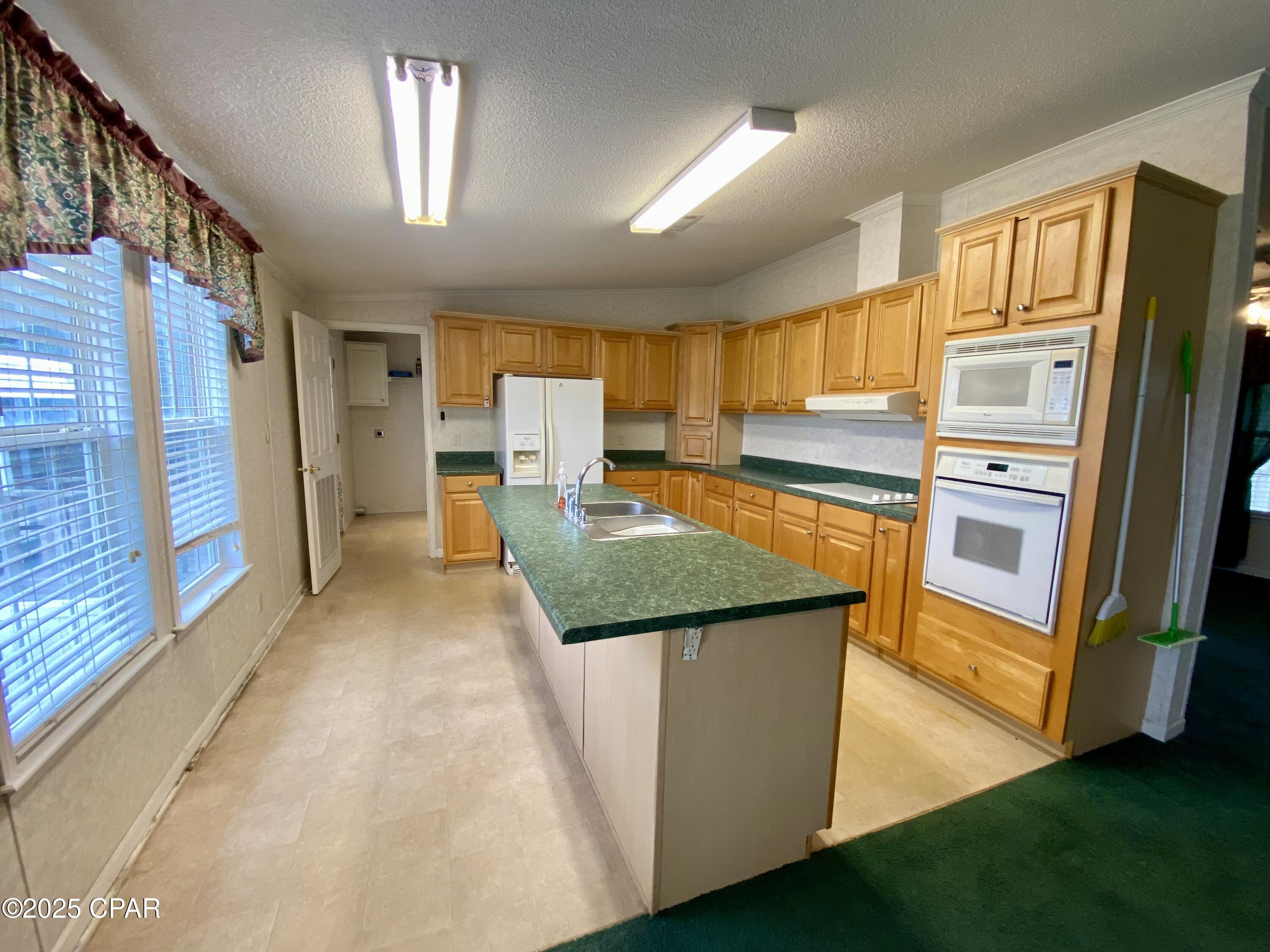 Smya0xnfbuh_dqhmxq_7ao95ai9vrmp6fyiskv6qxso